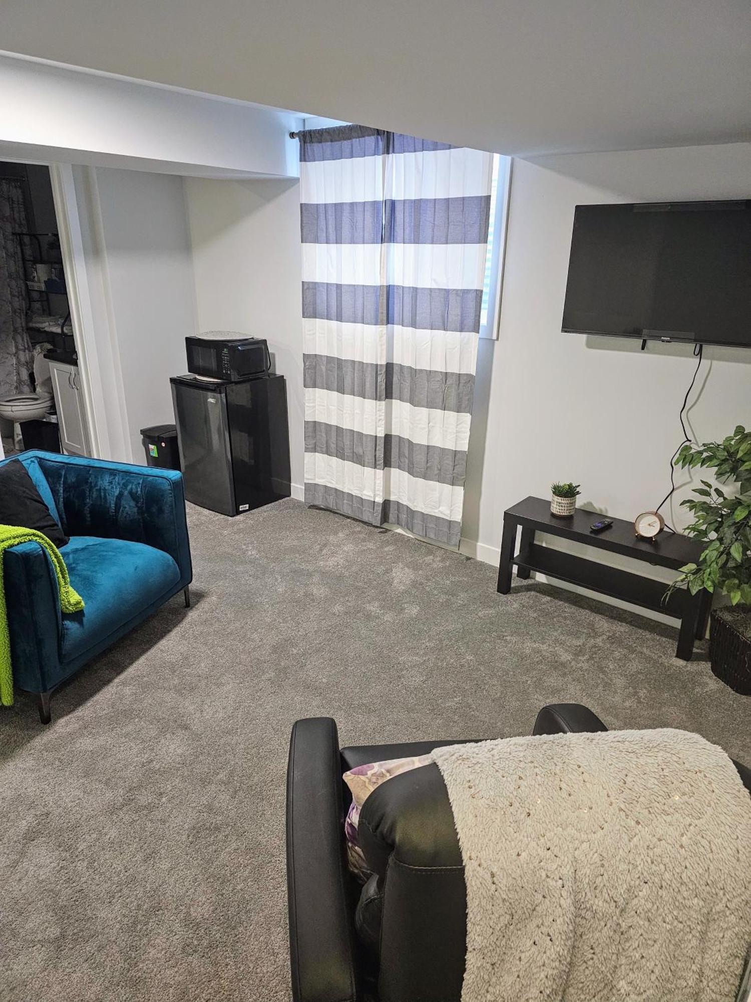 Barrhaven Half Moon Bay Homestay