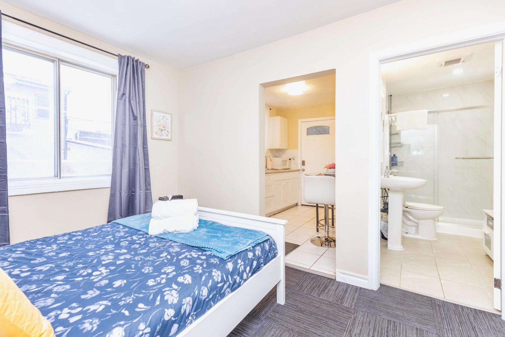 1br In Chinatown - Pet-friendly * Ottawa