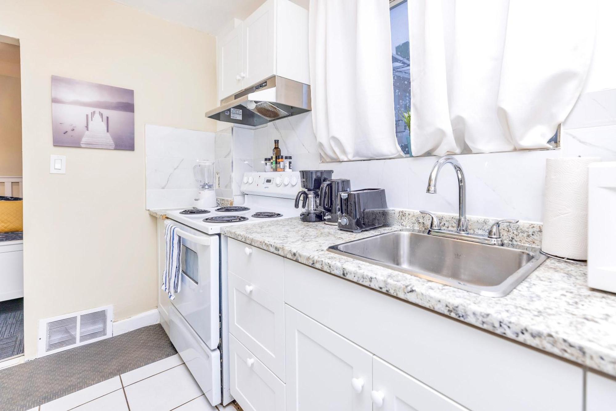 1br In Chinatown - Pet-friendly Ottawa