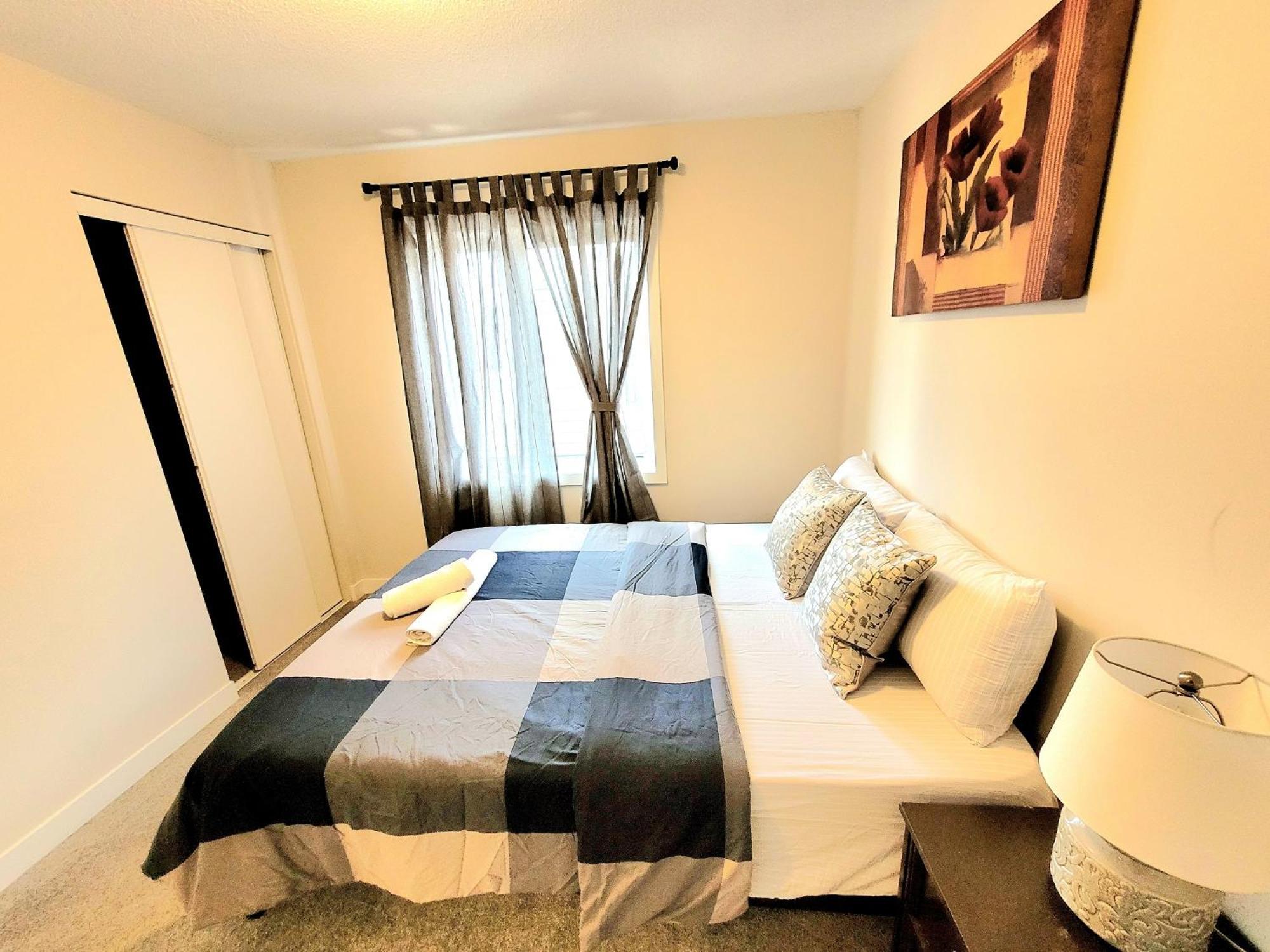 Homestay Graceful Oasis Ottawa