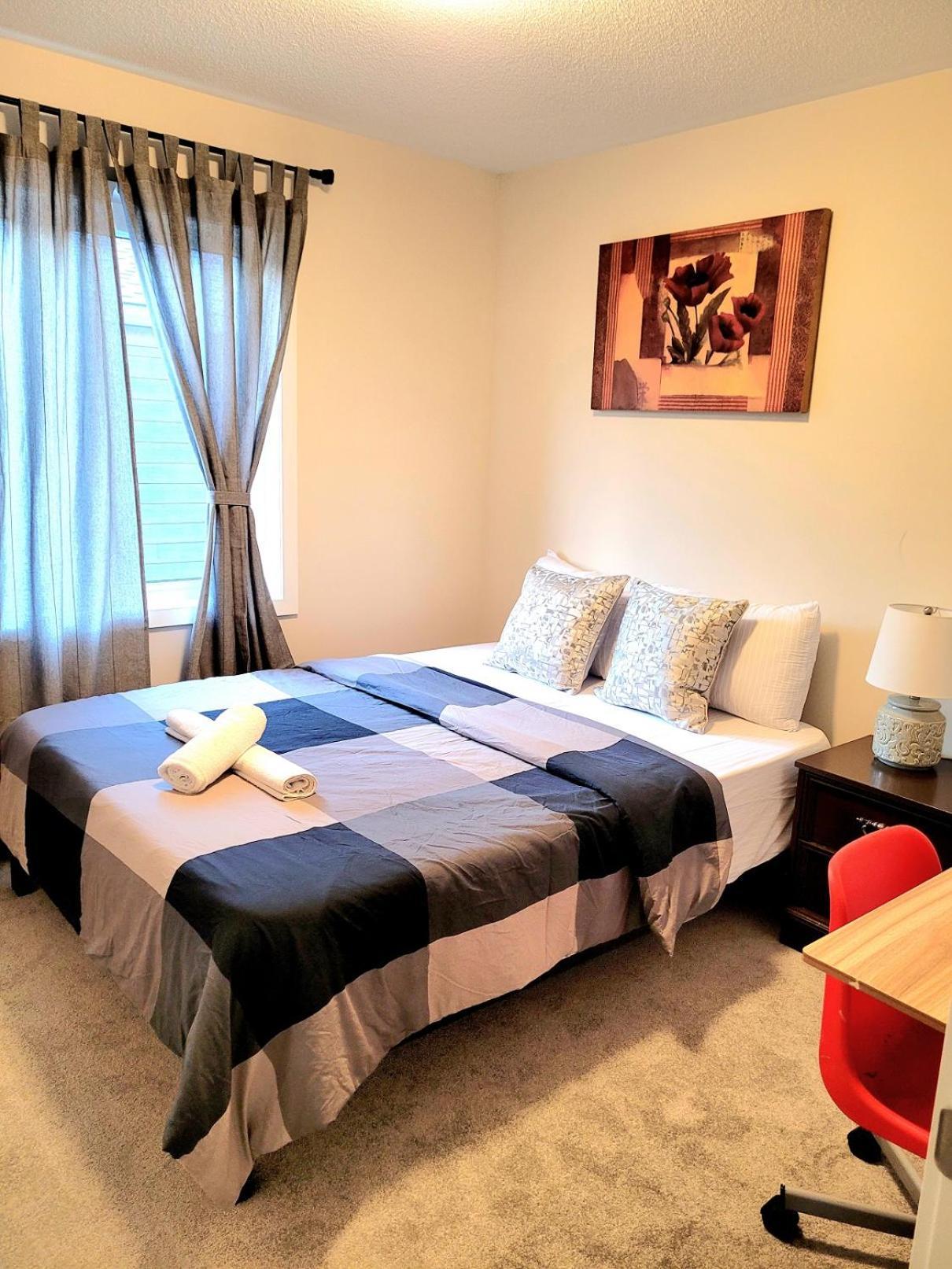 Homestay Graceful Oasis Ottawa