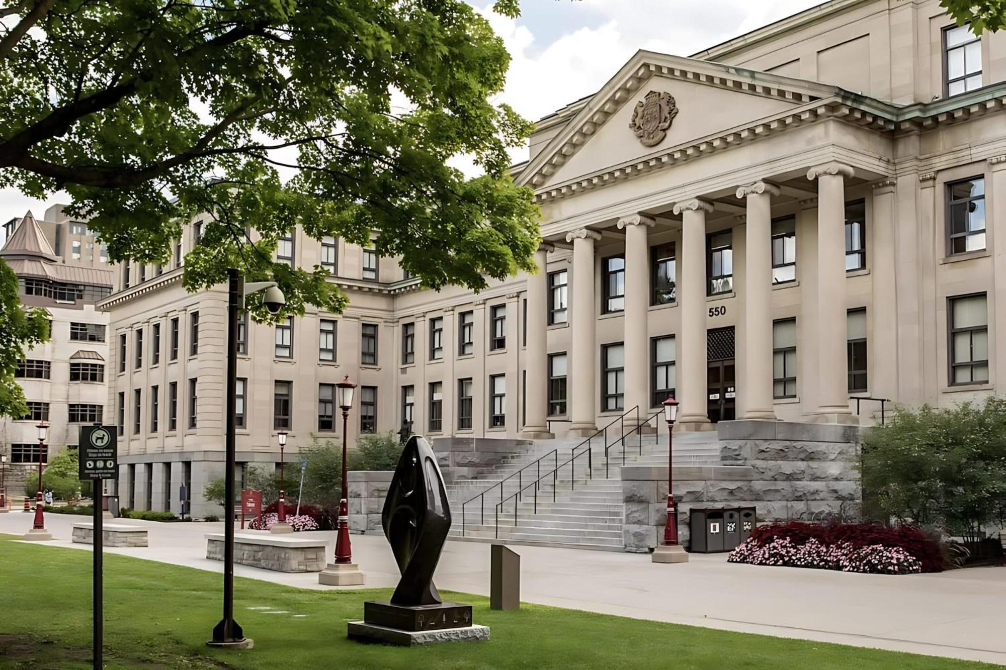 Pet-friendly - Steps To Rideau Centre * Ottawa