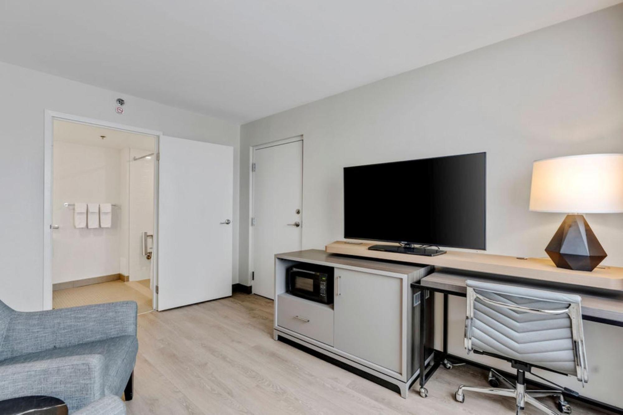 Hotel & Kanata By Ihg 4*