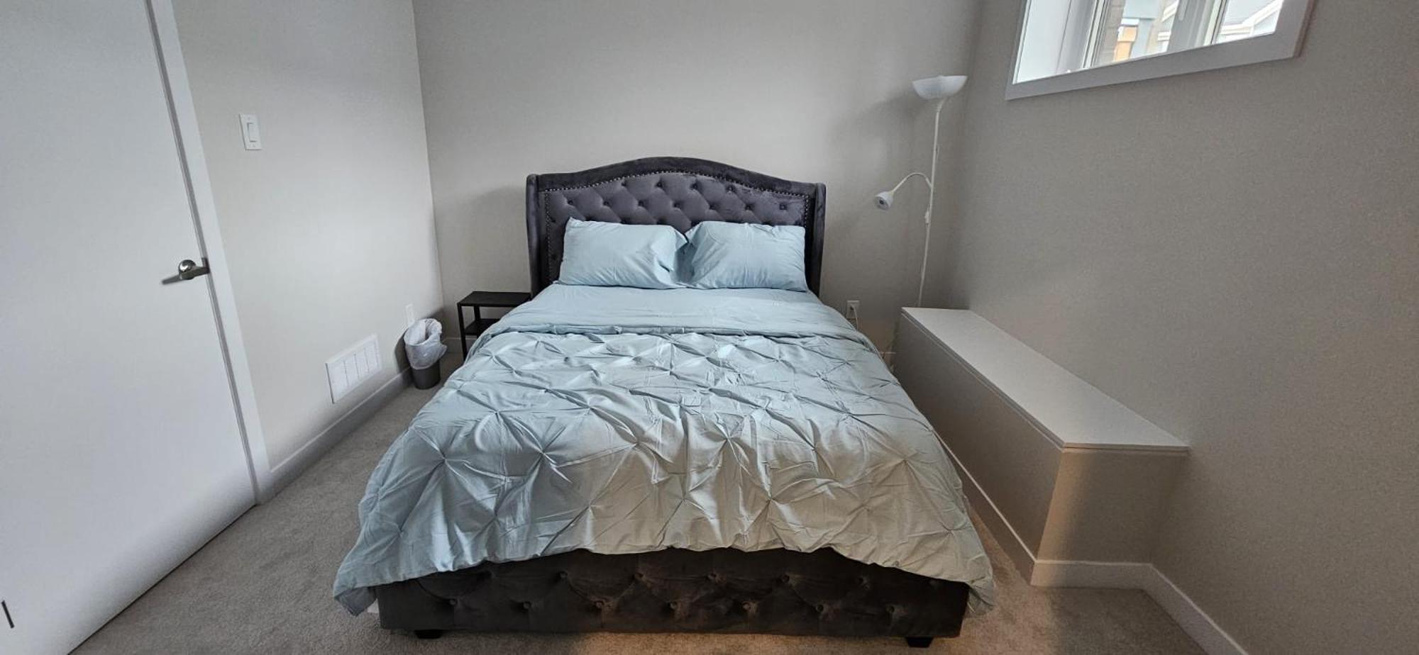 Charming And Peaceful With Dedicated Bathroom In Homestay