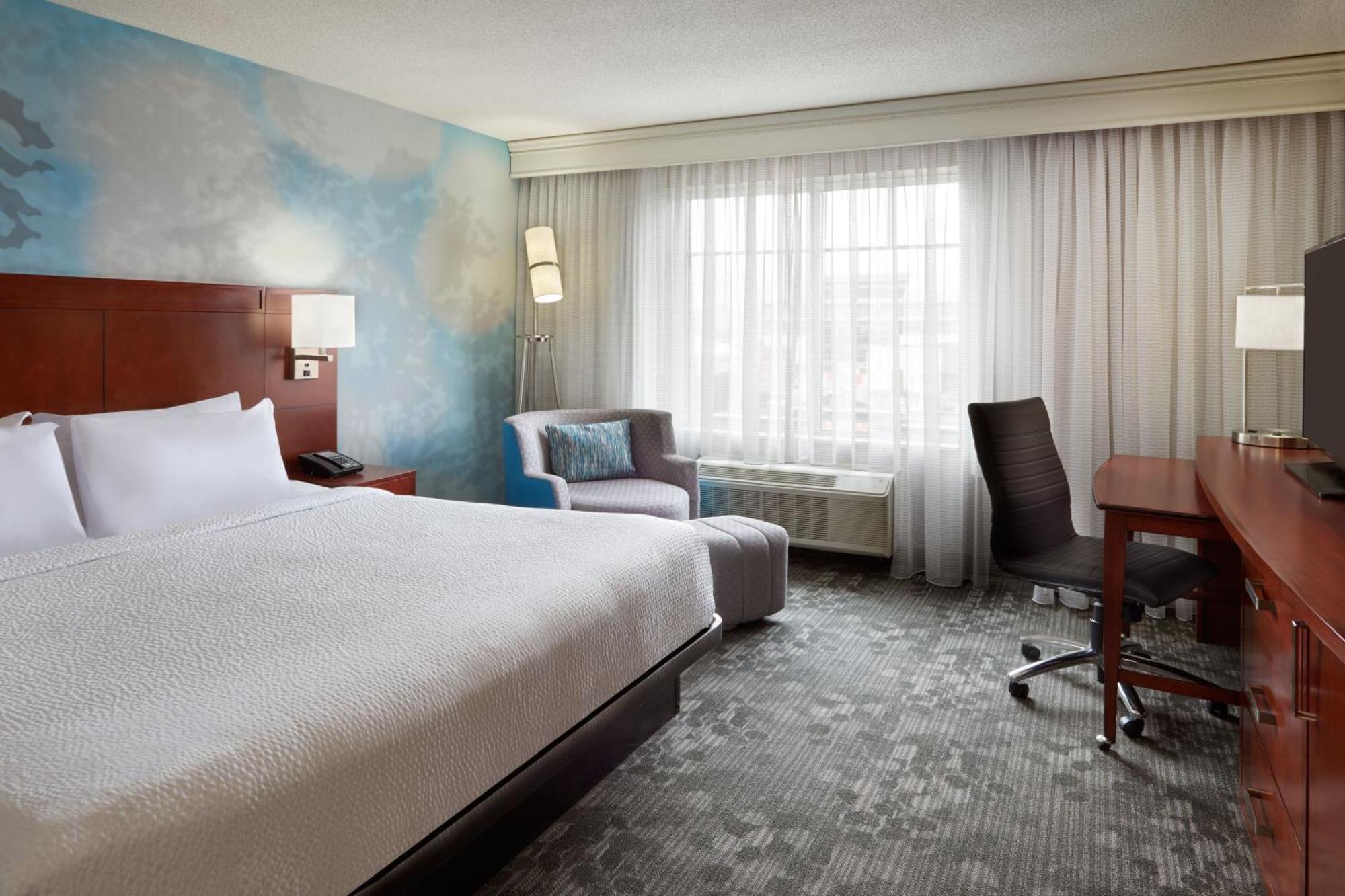 Hotel Courtyard By Marriott Downtown Ottawa