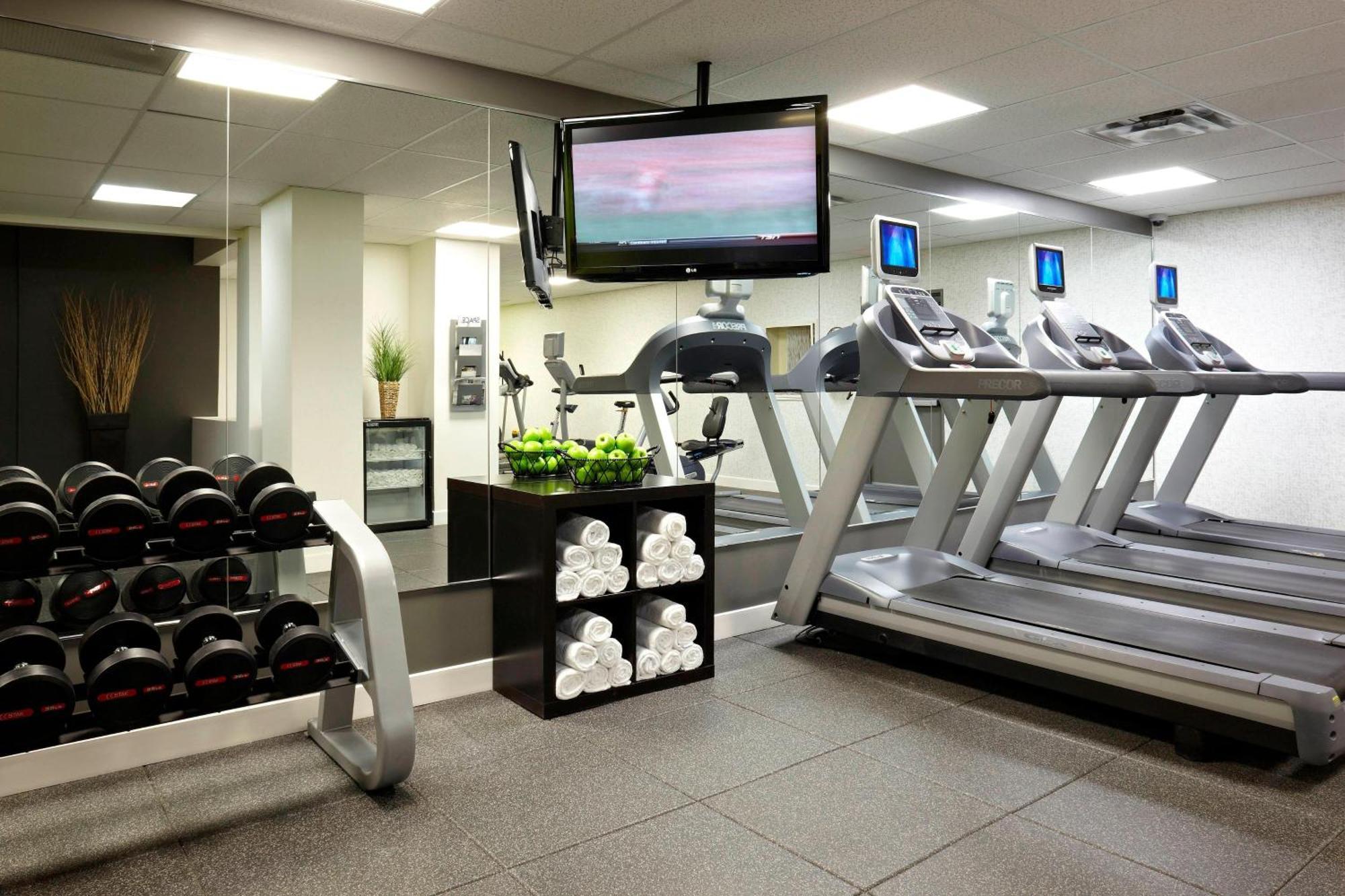 Delta By Marriott City Centre Hotel 4*