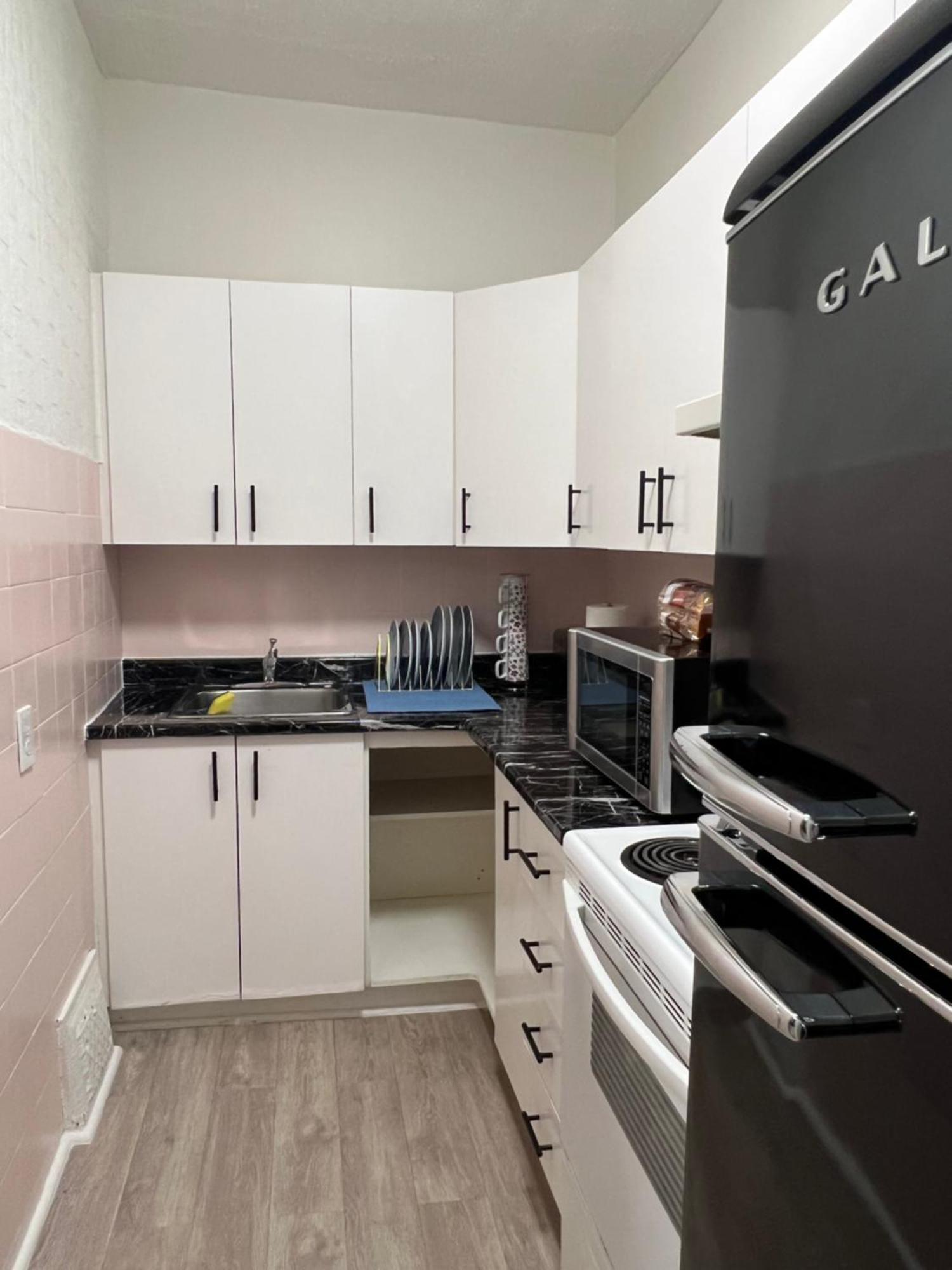 Apartment Cozy 2-bedroom In The Heart Of Downtown