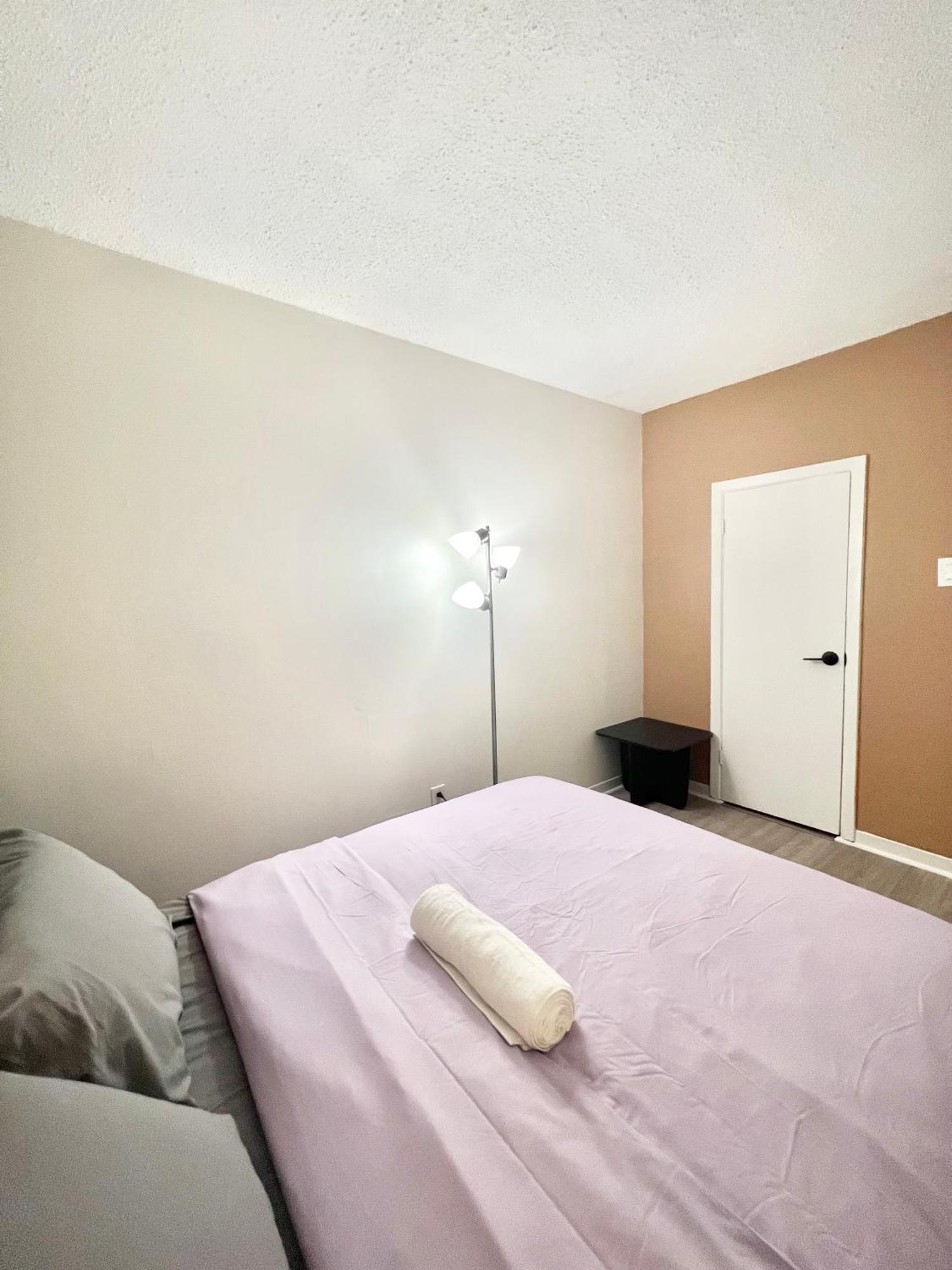 Cozy 2-bedroom In The Heart Of Downtown Apartment Ottawa