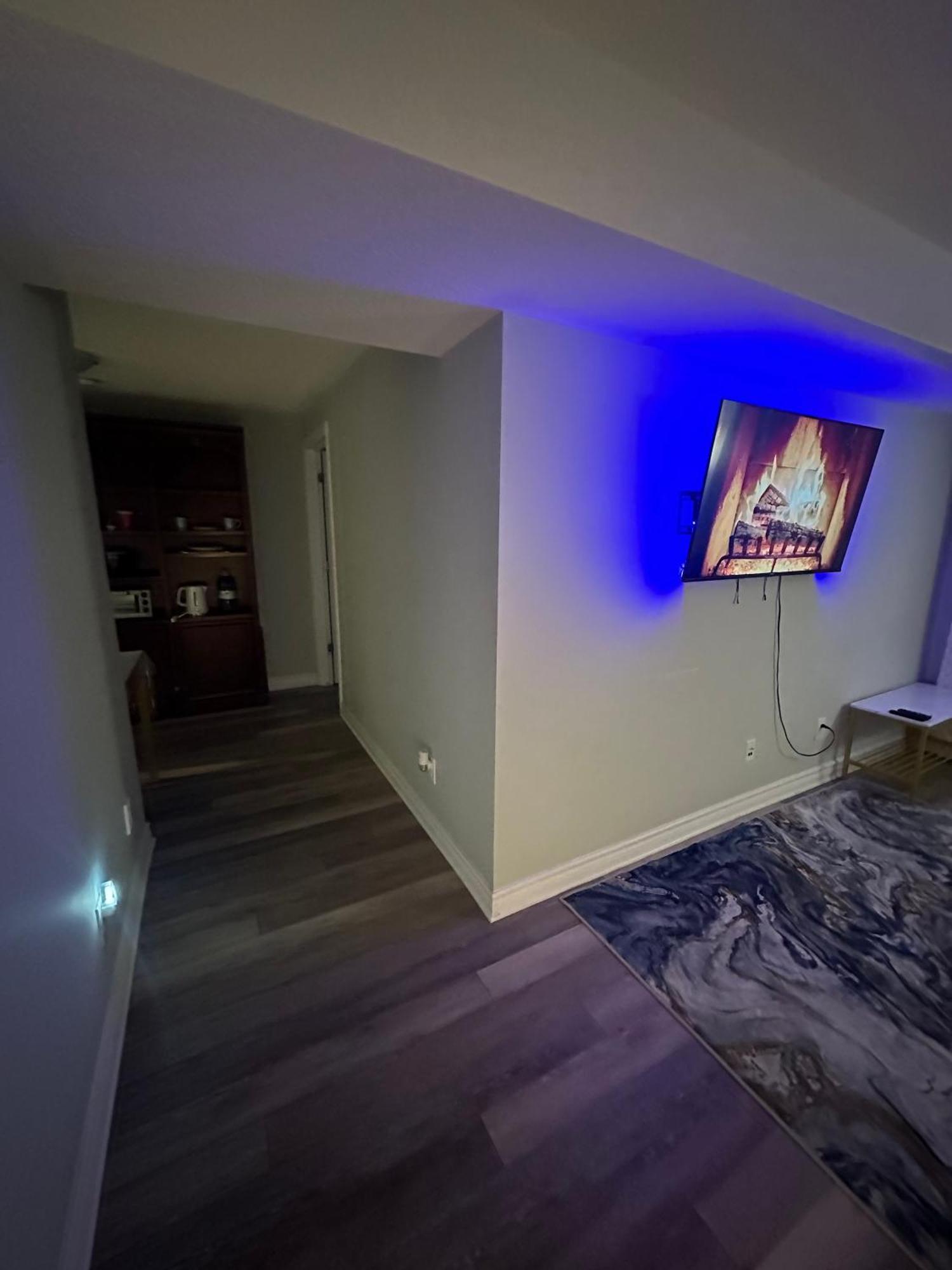 Lovely One Bedroom Just 4 Minutes From Int Airport