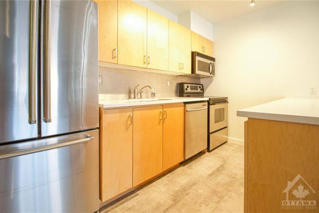 Apartment 2 Bedroom Downtown Ottawa