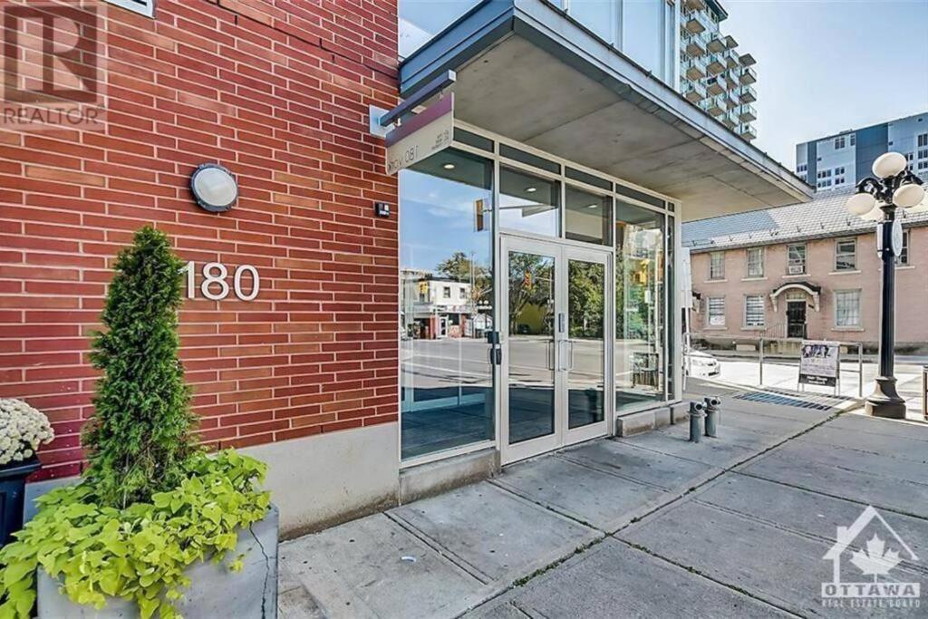 2 Bedroom Downtown Ottawa