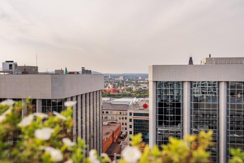 Luxury 2-bedroom Penthouse Downtown With Free Parking Apartment Ottawa