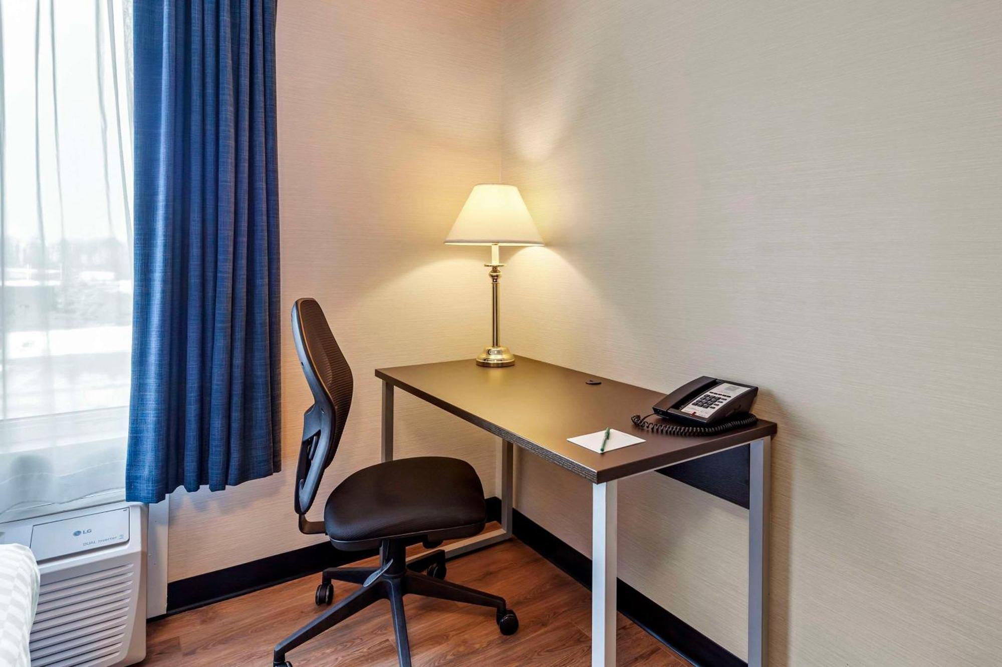 Quality 2* Ottawa