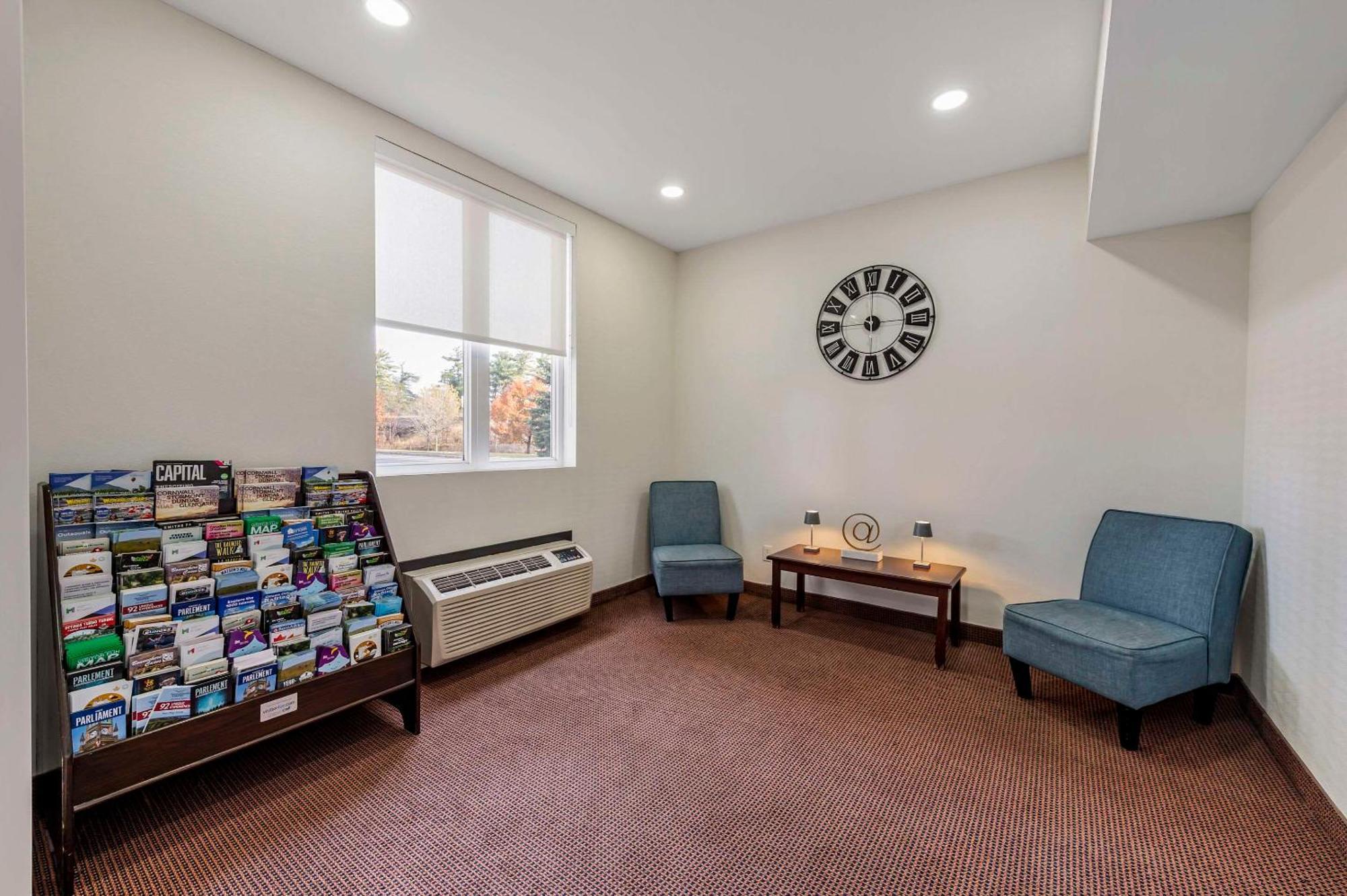 Quality Inn 2*