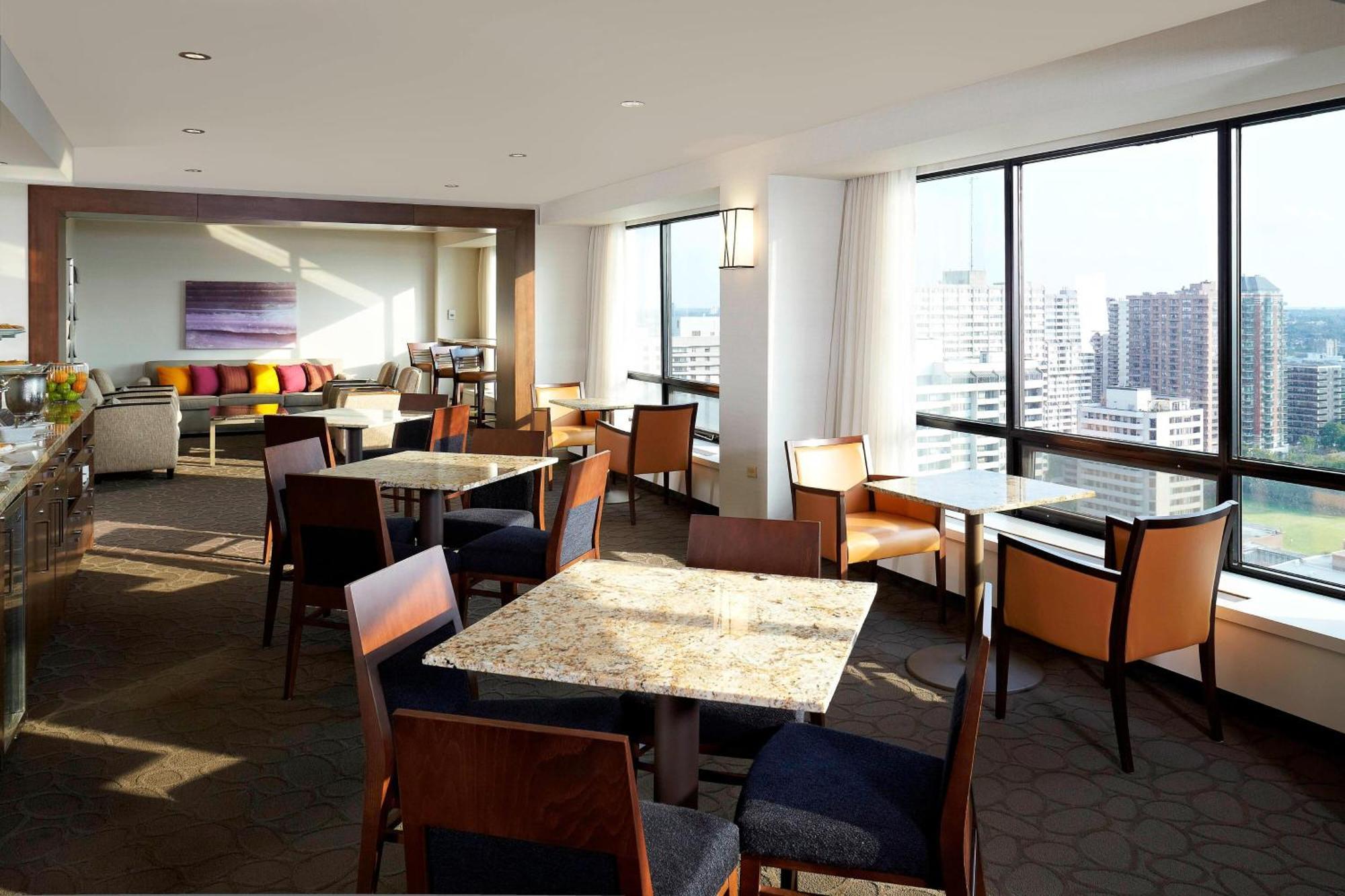 Hotel Delta By Marriott City Centre Ottawa