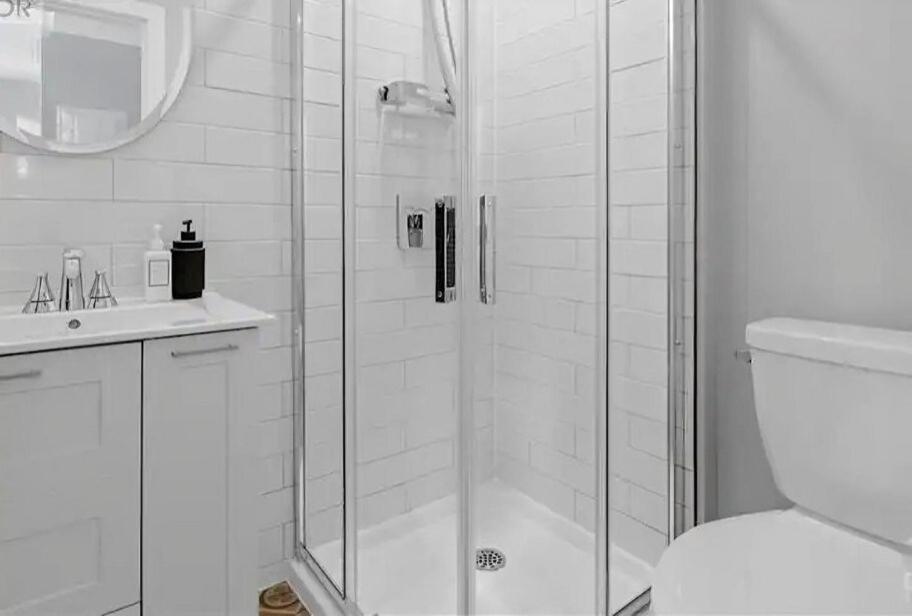 Alterra Beechwood Bachelor 5 Apartment *