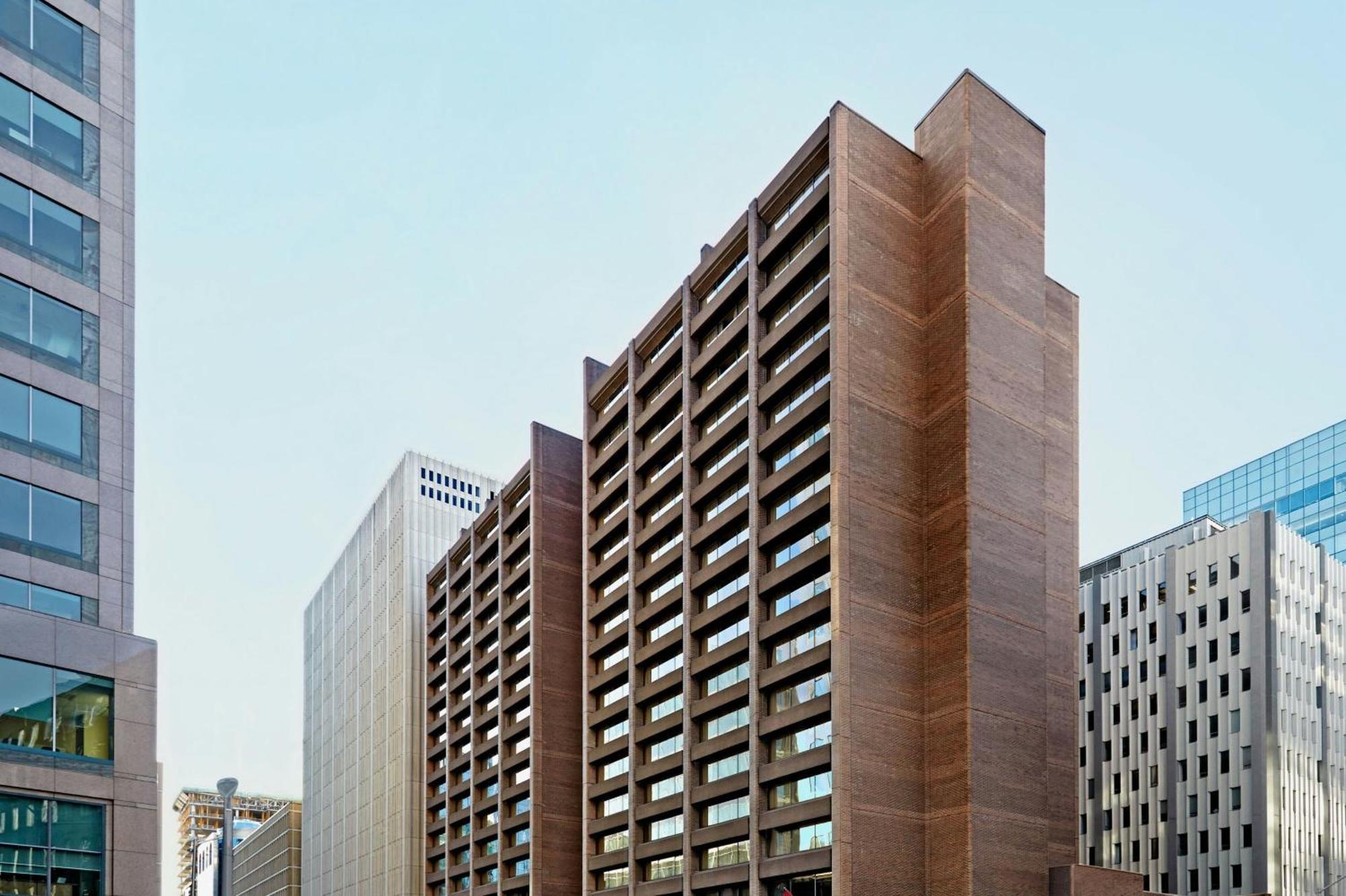 Sheraton Hotel 4*