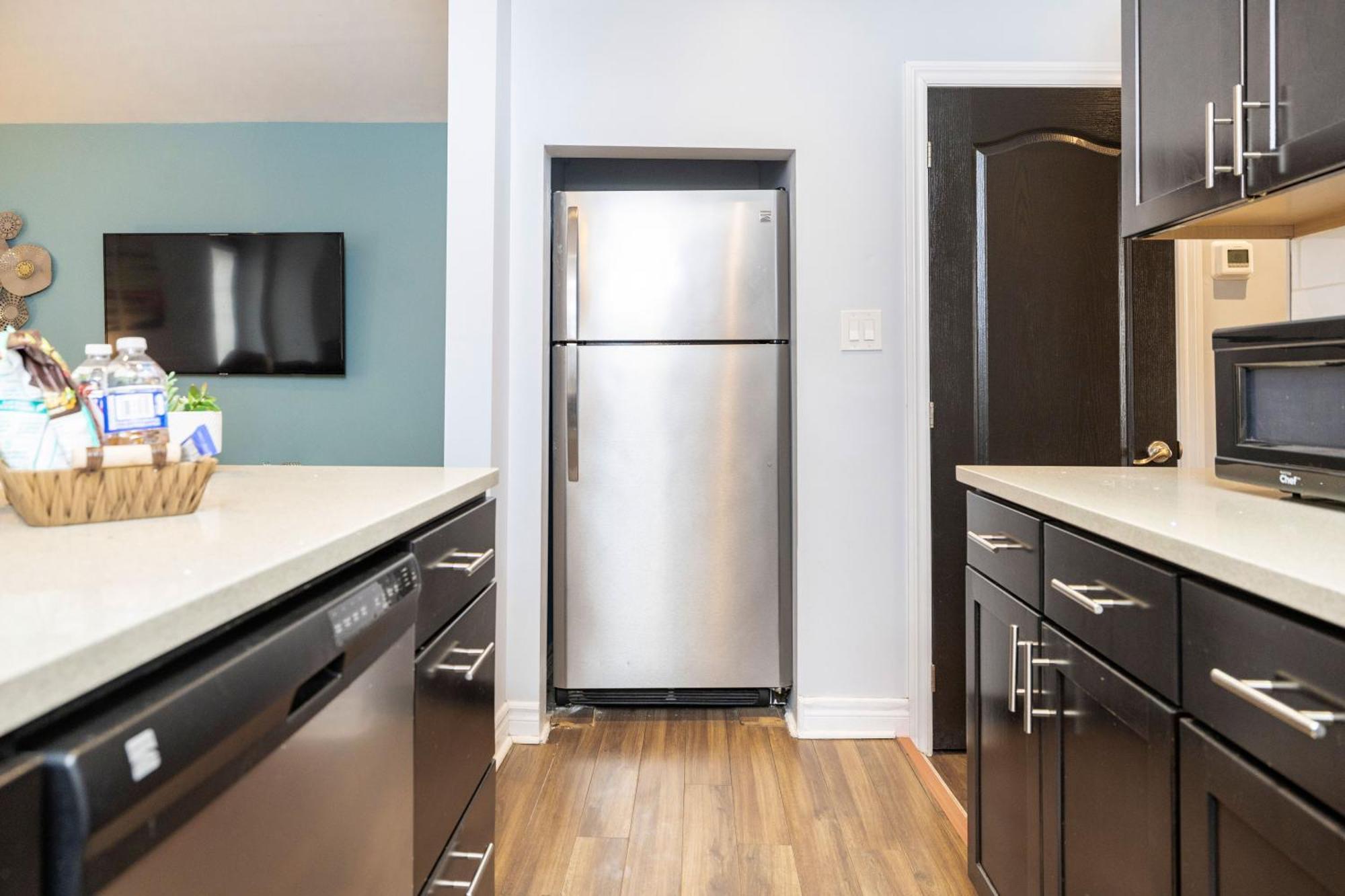 Apartment Pet Friendly - 1br Newly Renovated *