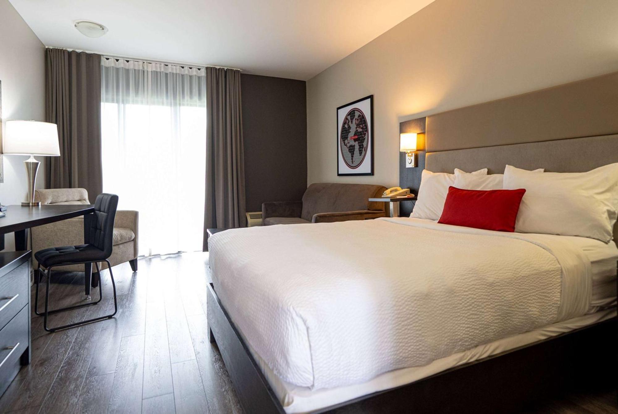 Ramada By Wyndham On The Rideau Ottawa