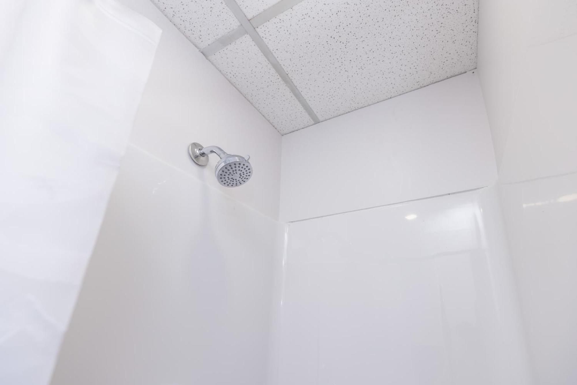 Studio 1br With King Bed - Near Chinatown Ottawa
