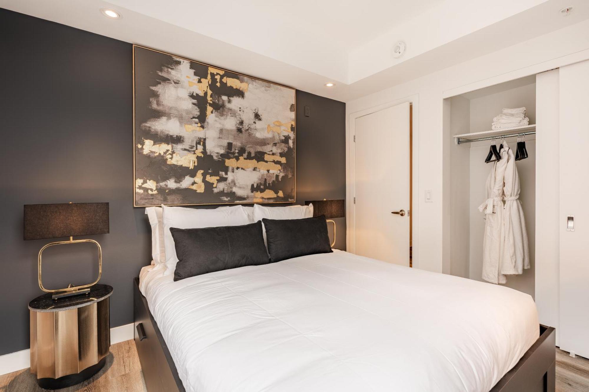 Westview Luxury * Ottawa