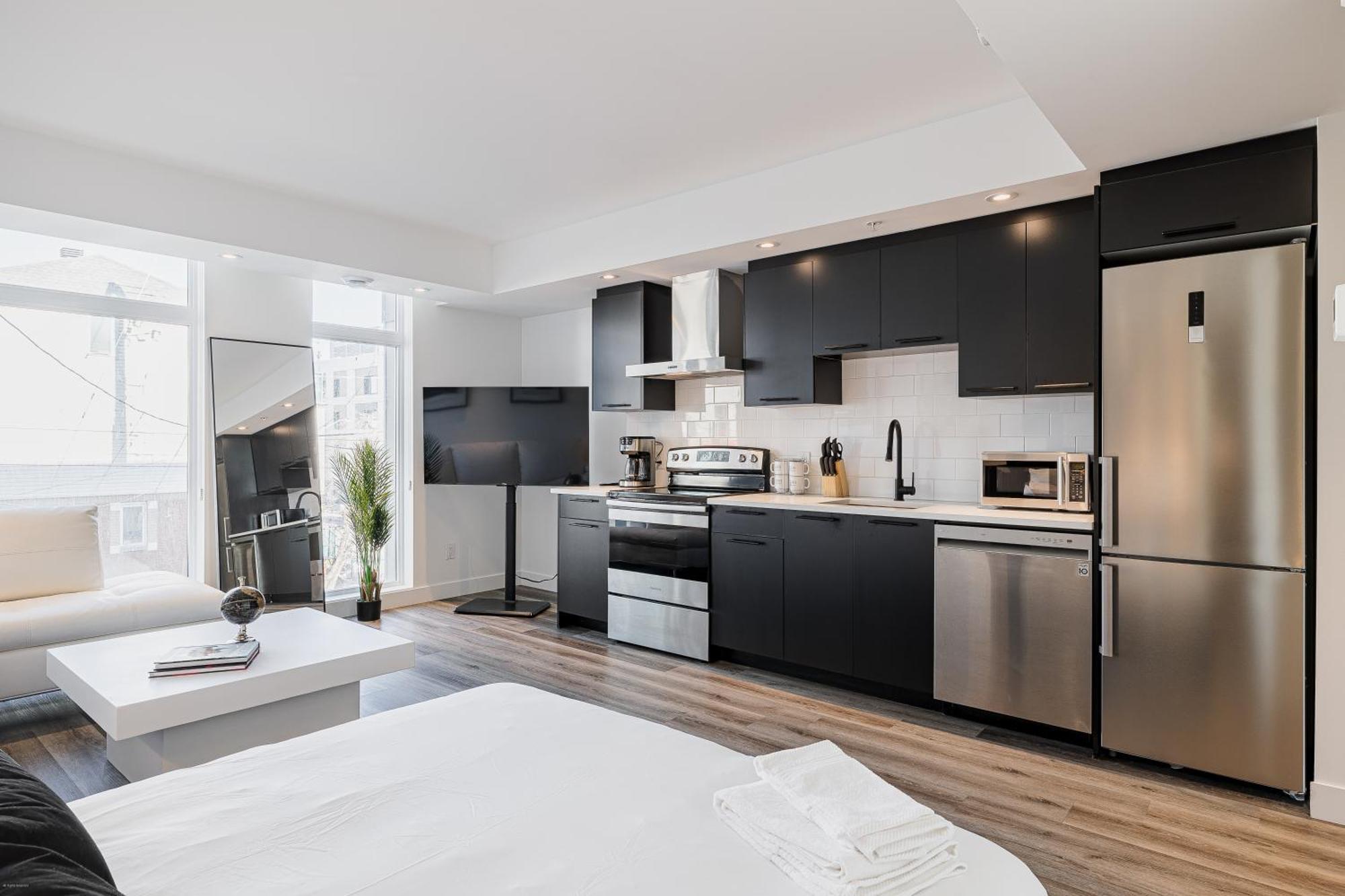 Westview Luxury Aparthotel