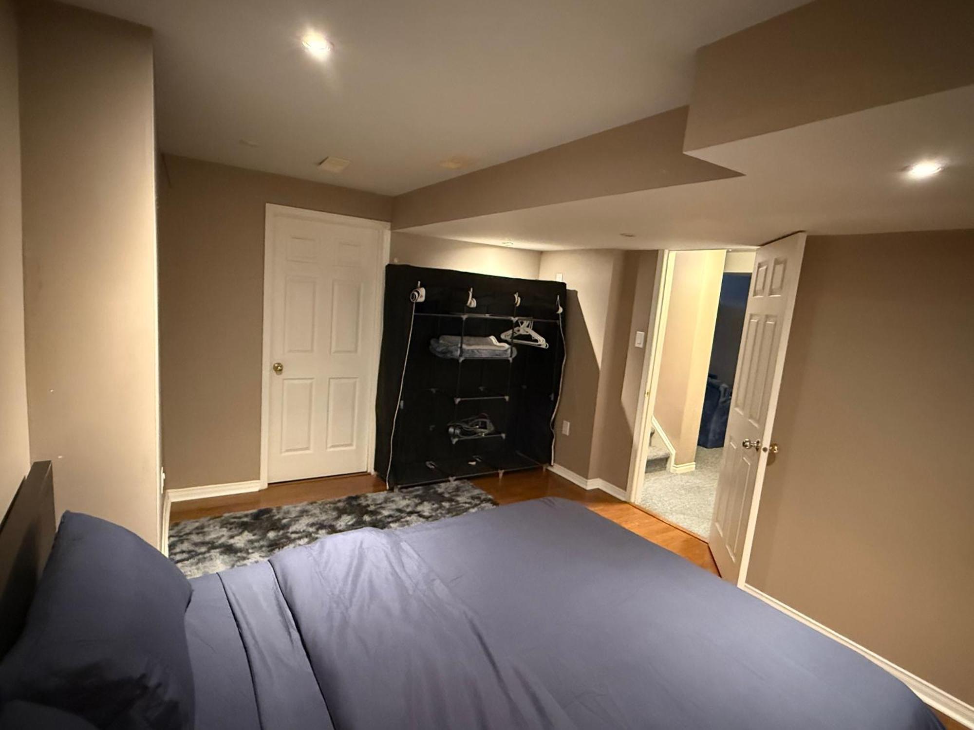 Spacious & Comfortable 1br Unit, Peaceful Setting Ottawa
