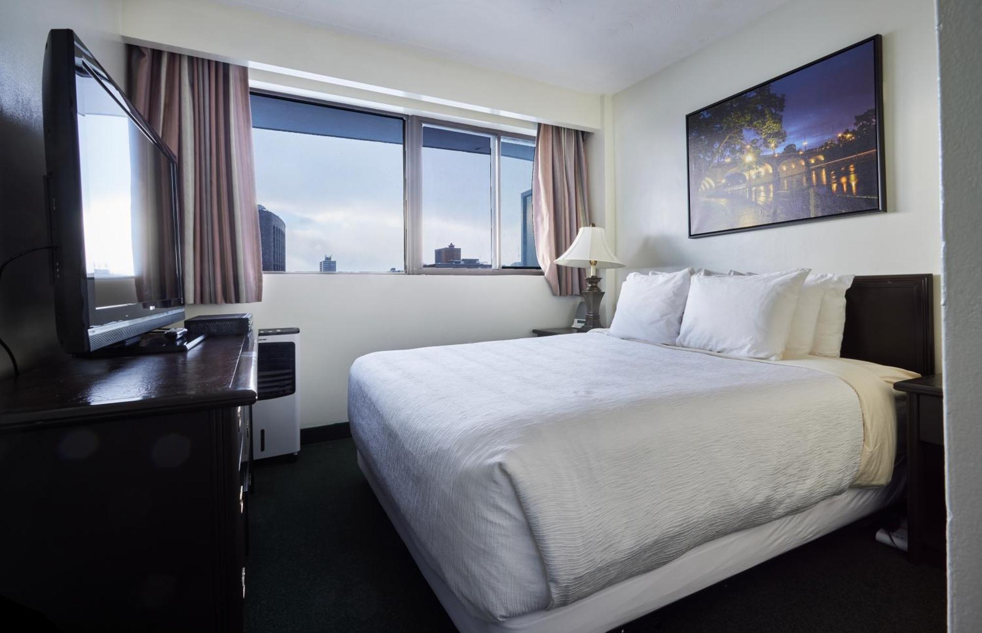 The Business Aparthotel Ottawa