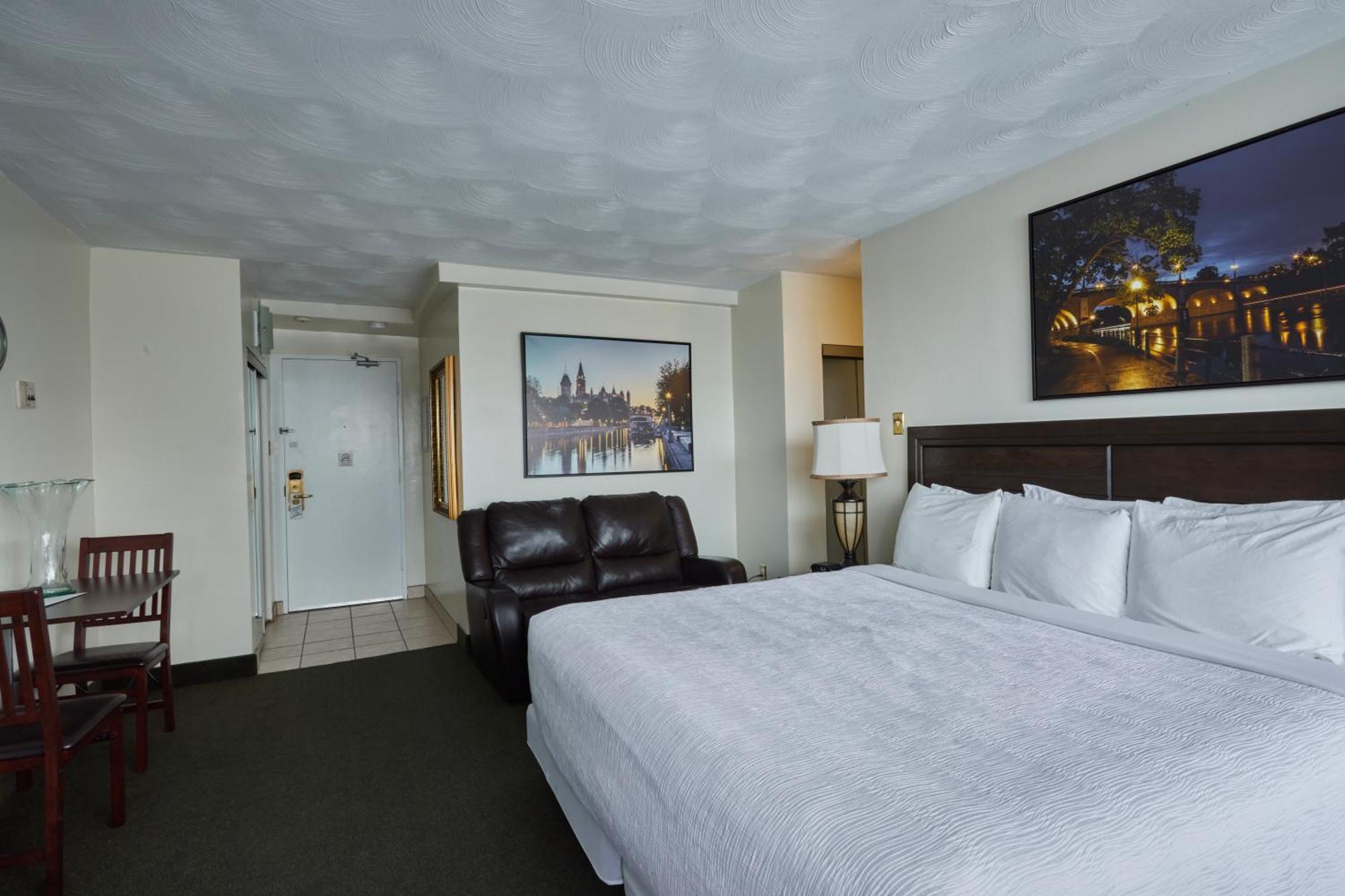 The Business 3* Ottawa
