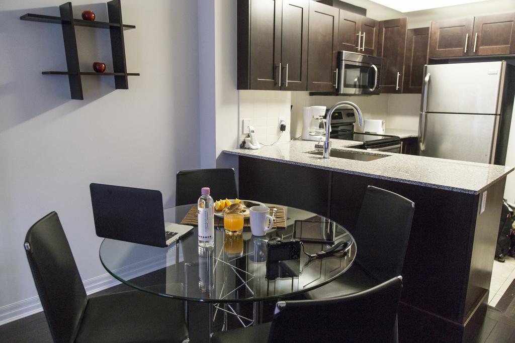 Corporate 50 Laurier Splendid
