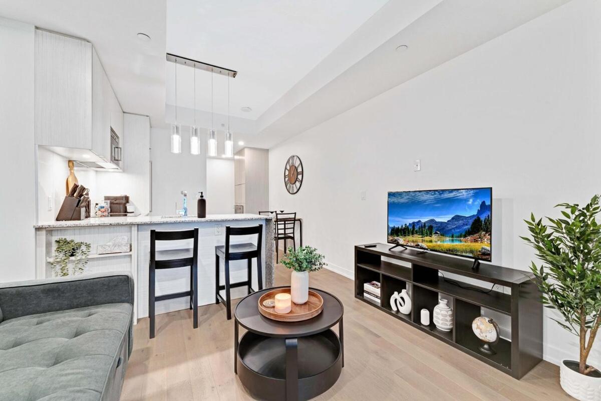 Apartment High-end With Gym And Walking Distance To Parliament Ottawa