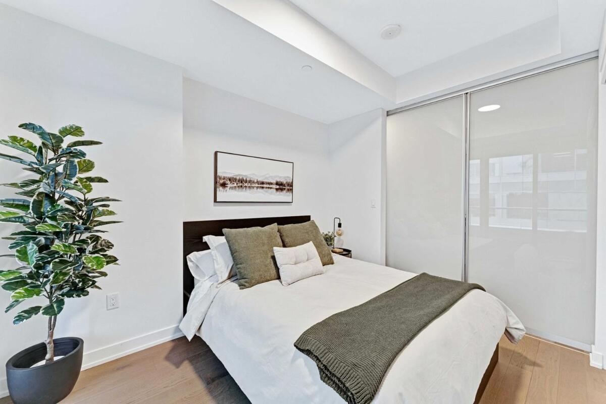 High-end With Gym And Walking Distance To Parliament * Ottawa