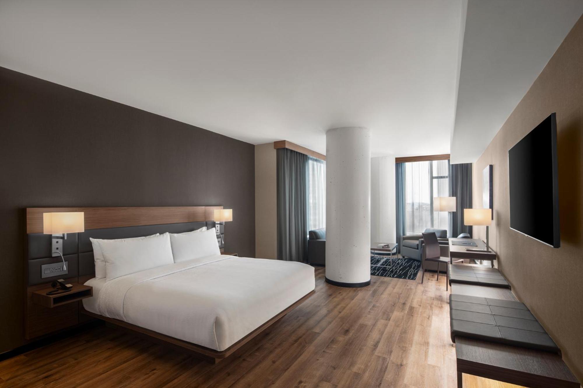 Ac By Marriott Downtown Ottawa