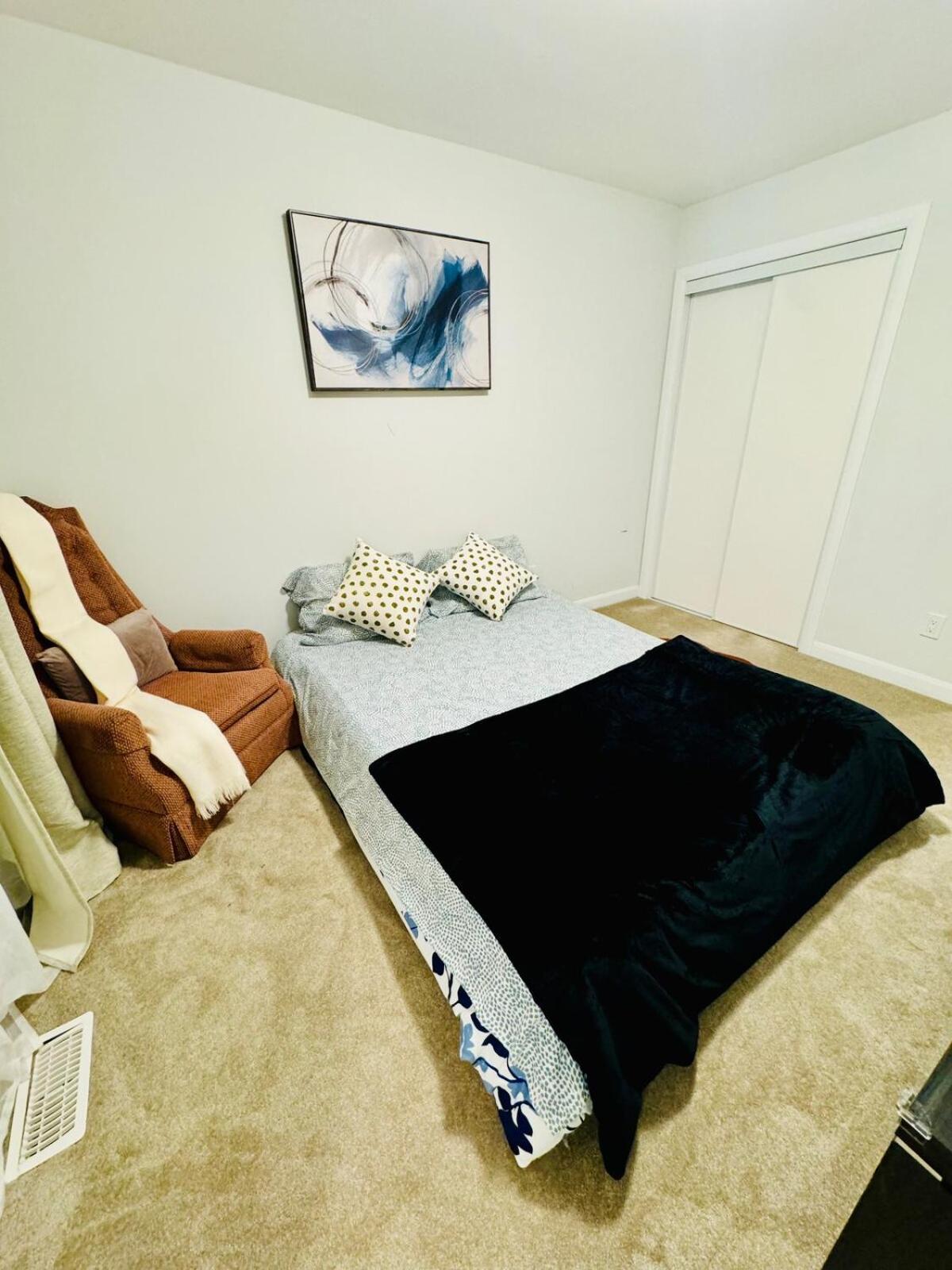 Krishna New-3 Bedroom House * Ottawa