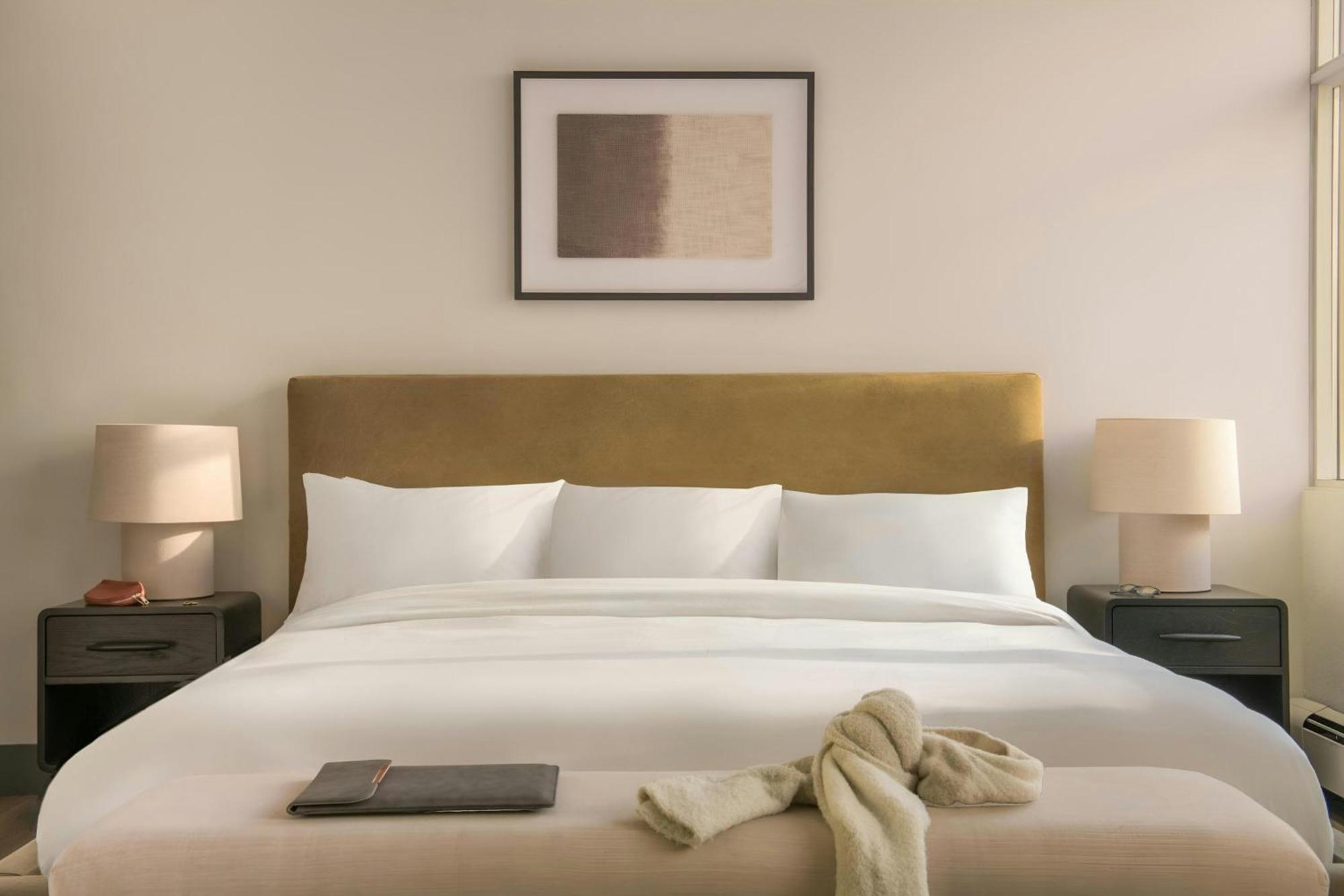 Sonder By Marriott Bonvoy Rideau Downtown Aparthotel