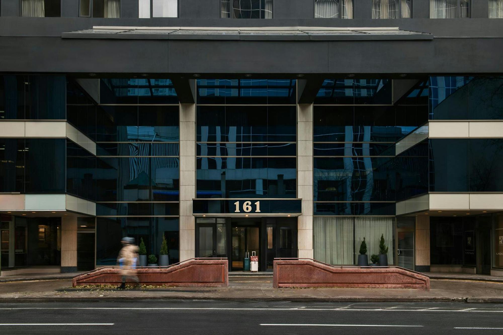 Sonder By Marriott Bonvoy Rideau Downtown Aparthotel Ottawa