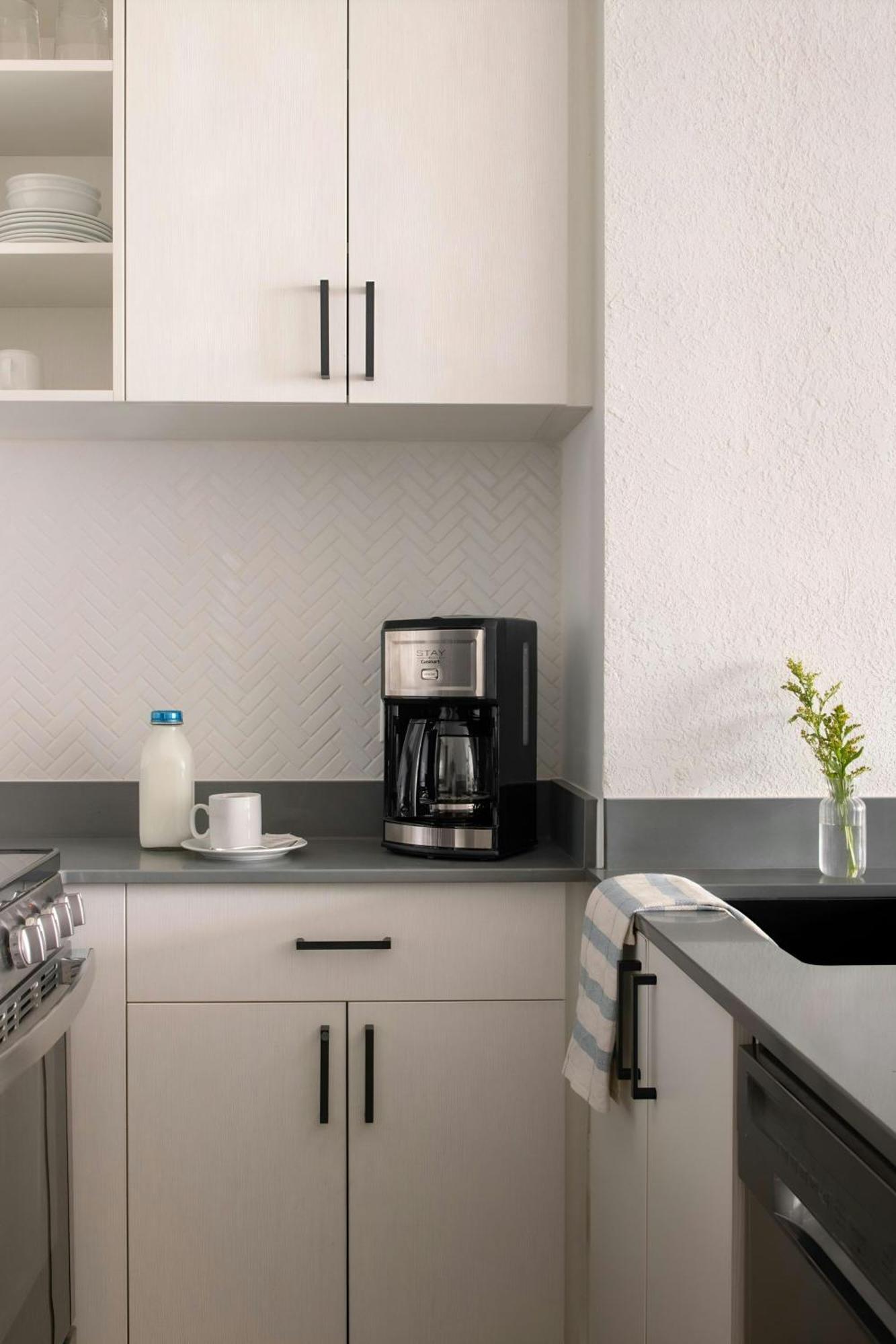 Sonder By Marriott Bonvoy Rideau Downtown Aparthotel Ottawa