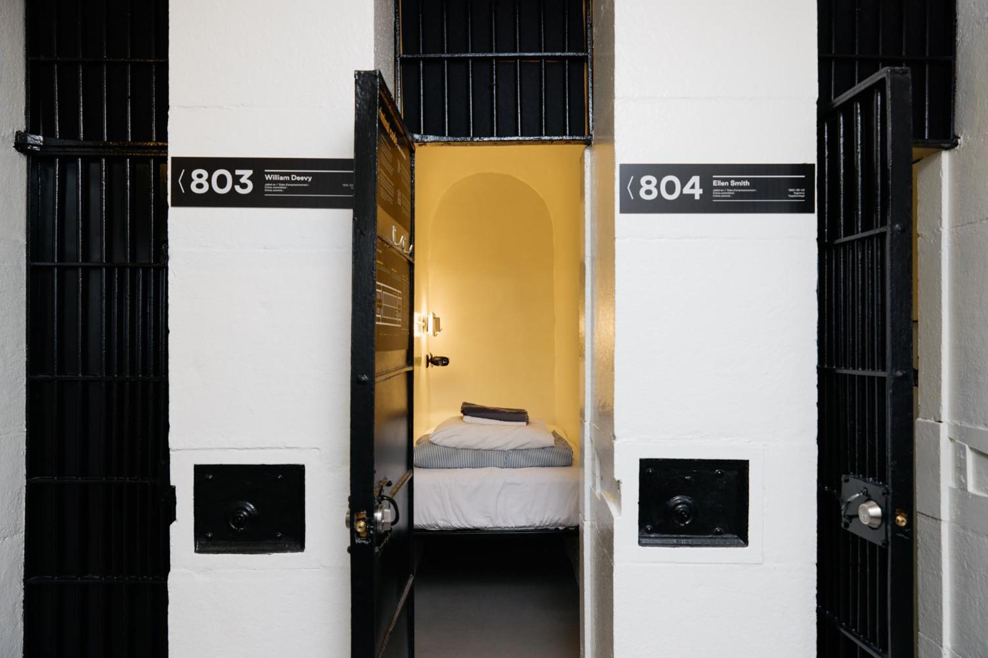 Hostel Saintlo Ottawa Jail Hostel Ottawa