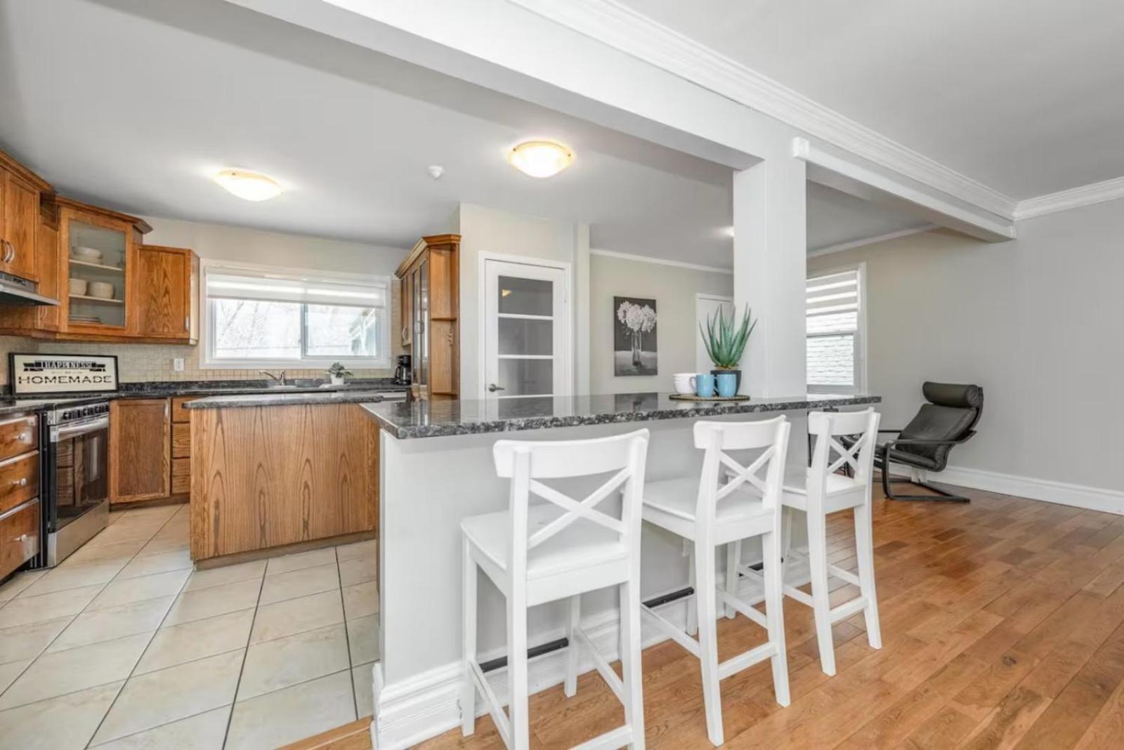 Bungalow Home Holiday home Ottawa