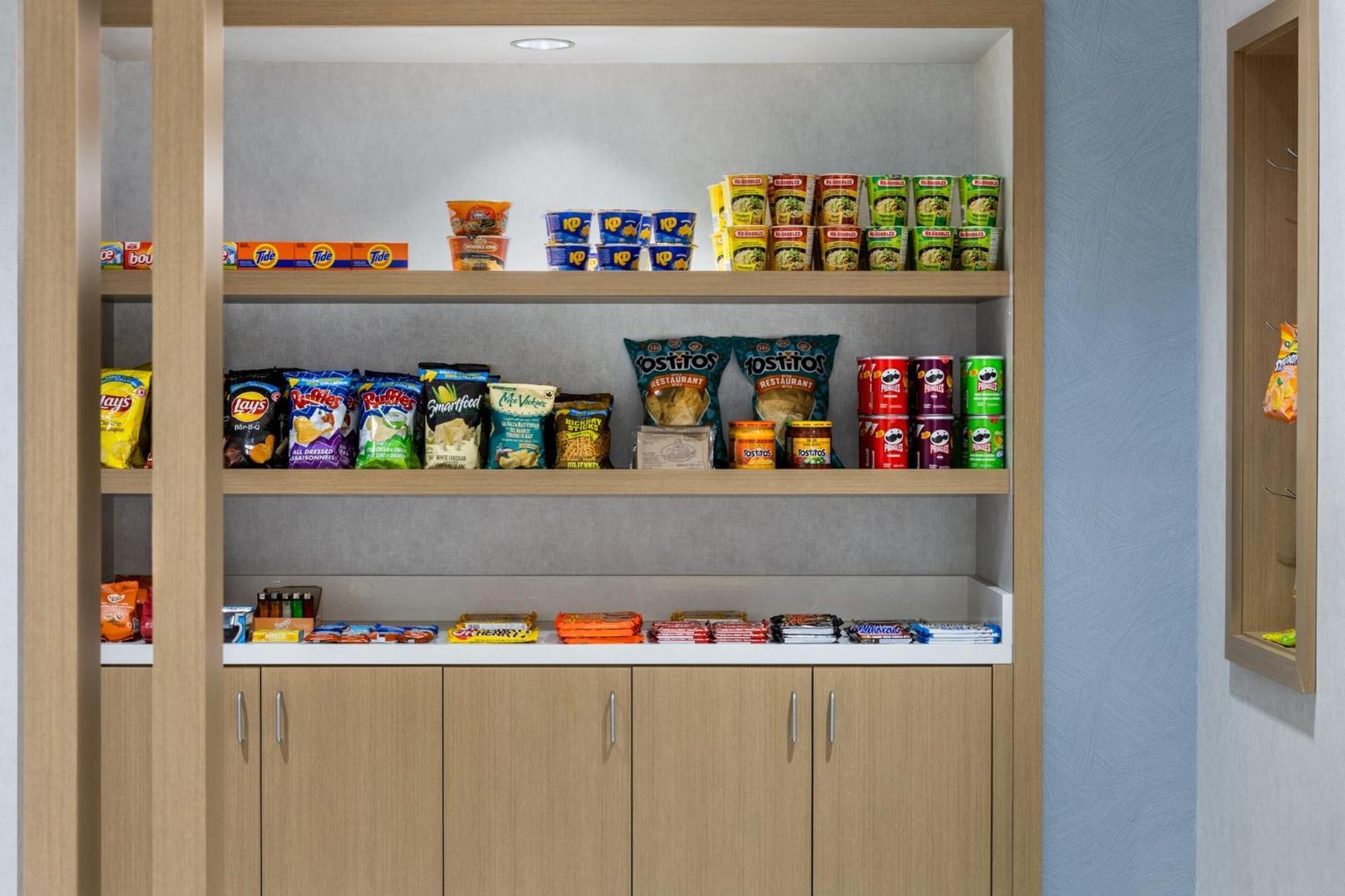 Hotel Express & East-orleans By Ihg 2*