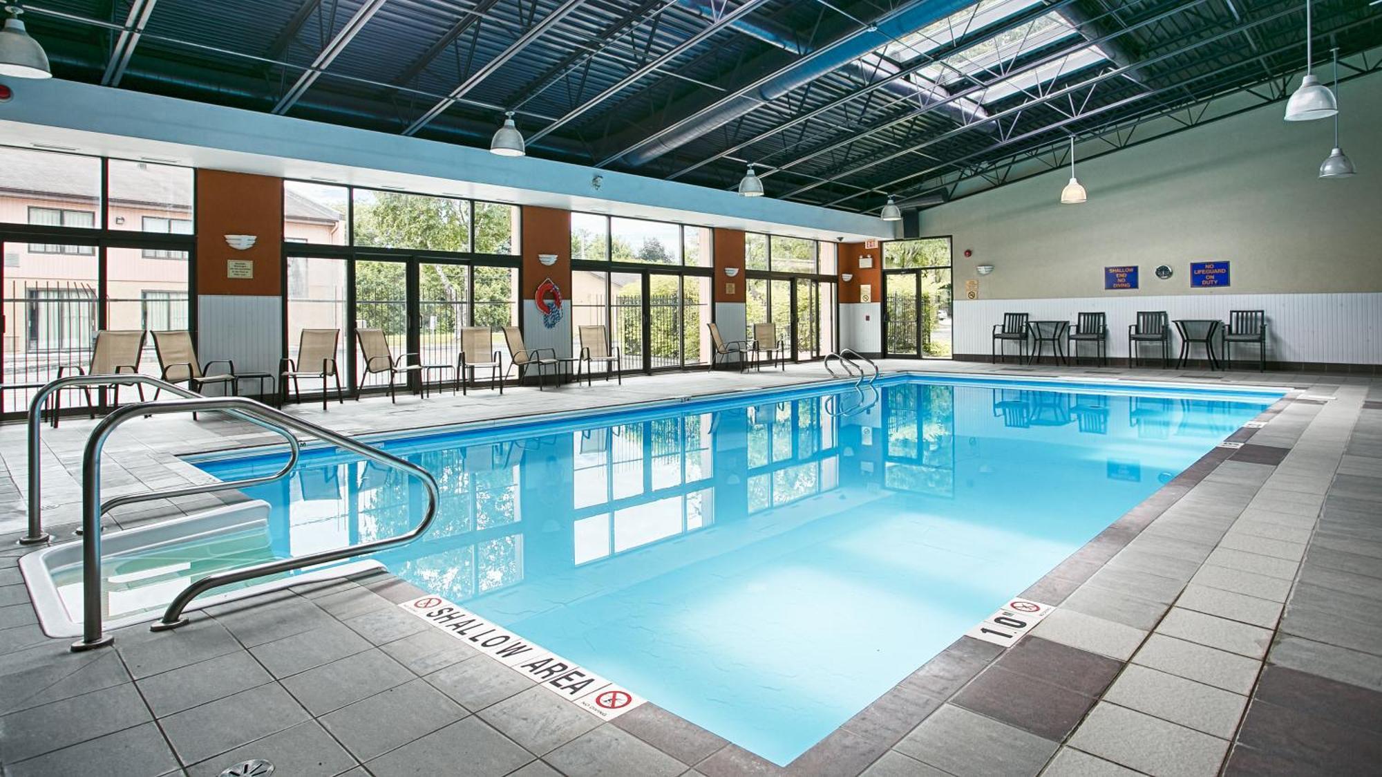 Western Kanata And Conference Centre Ottawa