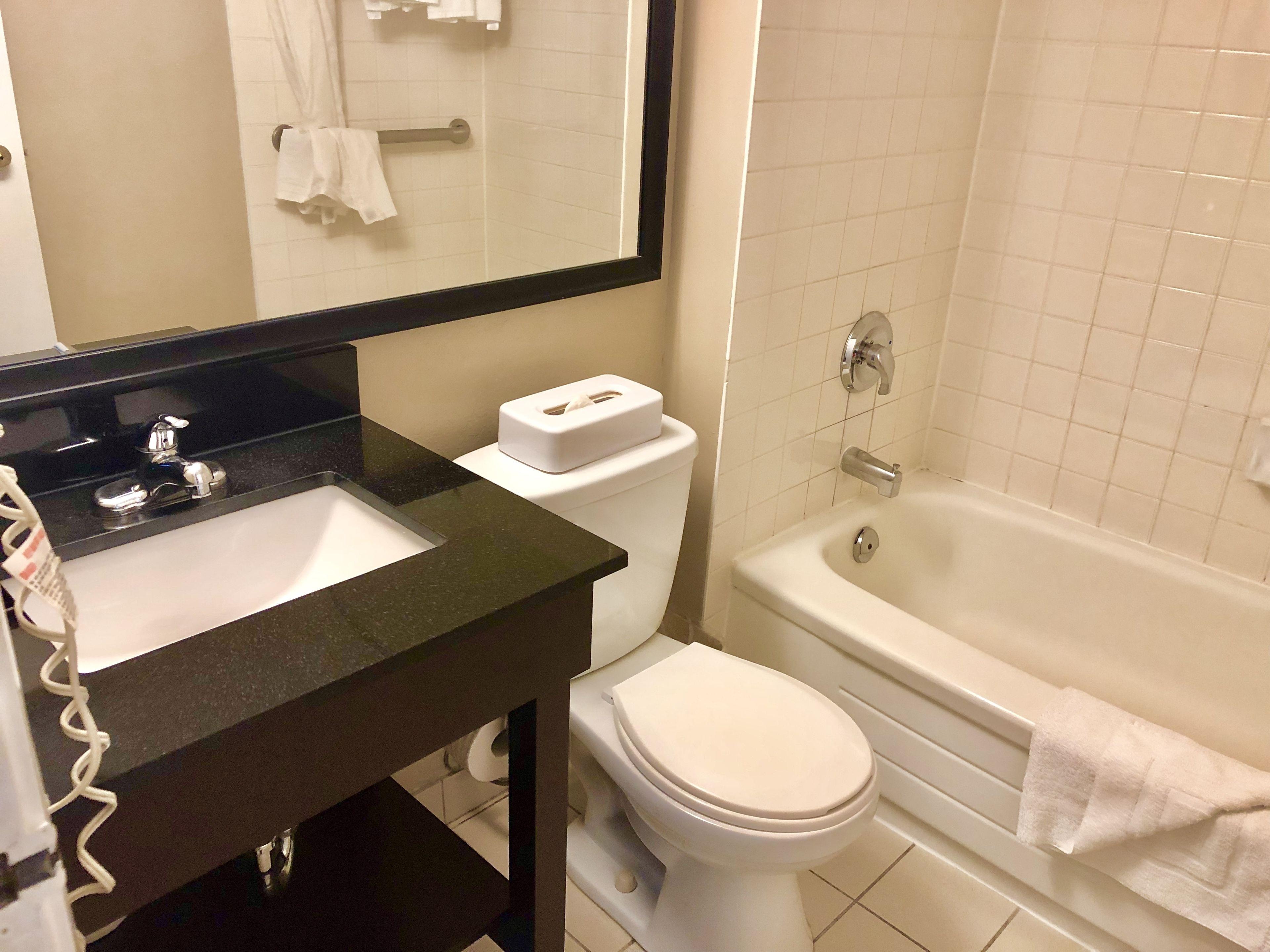 Hotel Travelodge By Wyndham East 3*