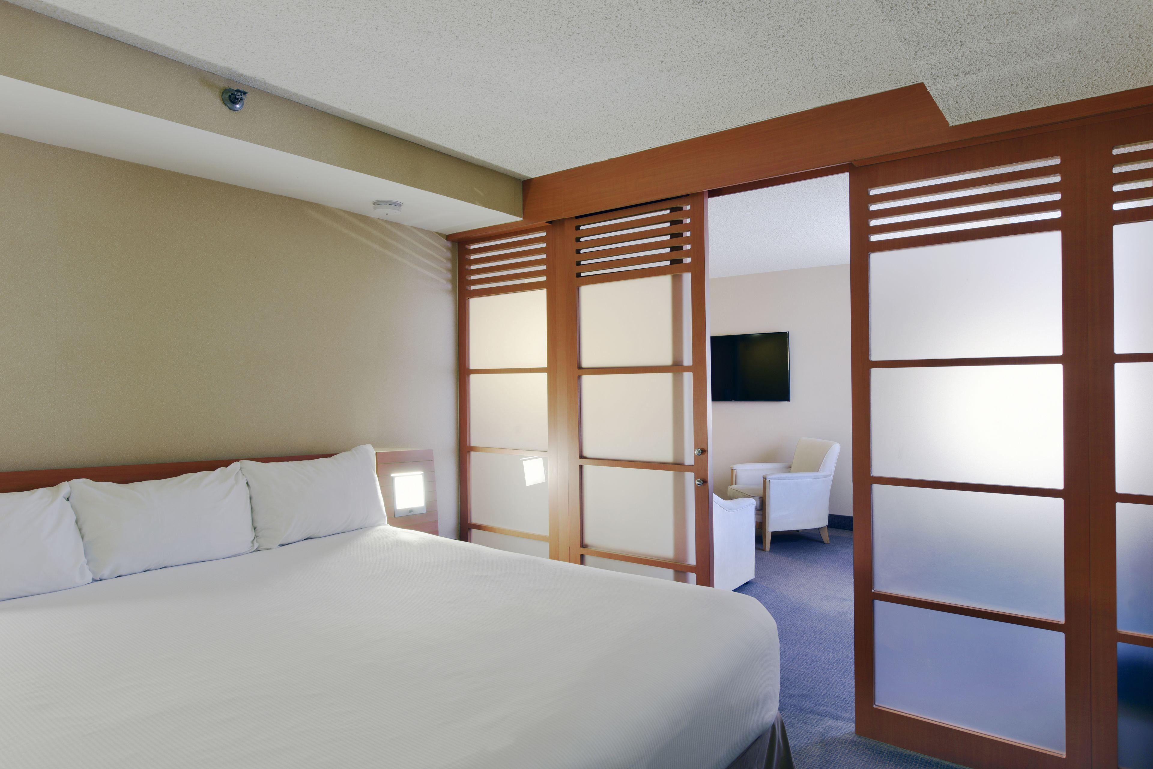 Hotel Doubletree By Hilton Downtown Ottawa