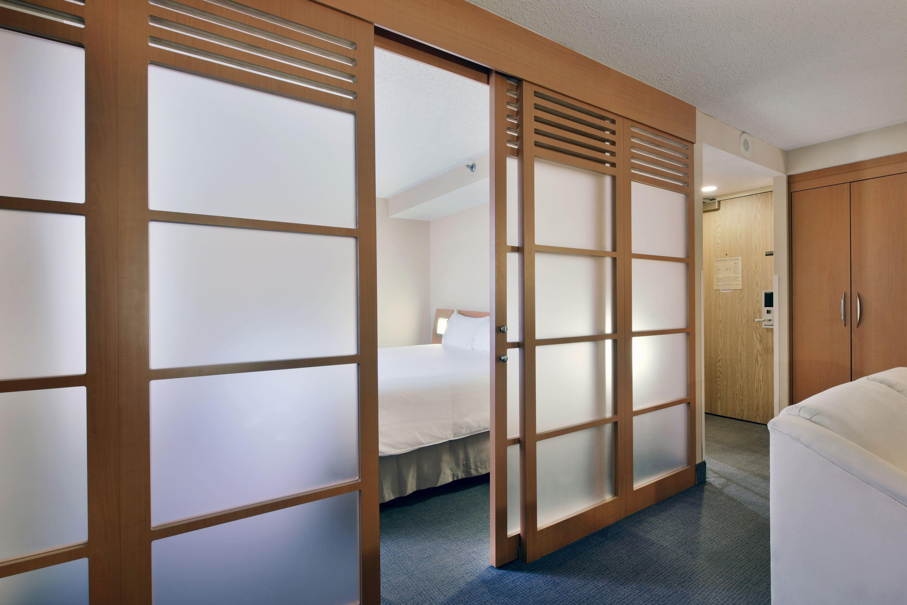 Doubletree By Hilton Downtown Hotel Ottawa