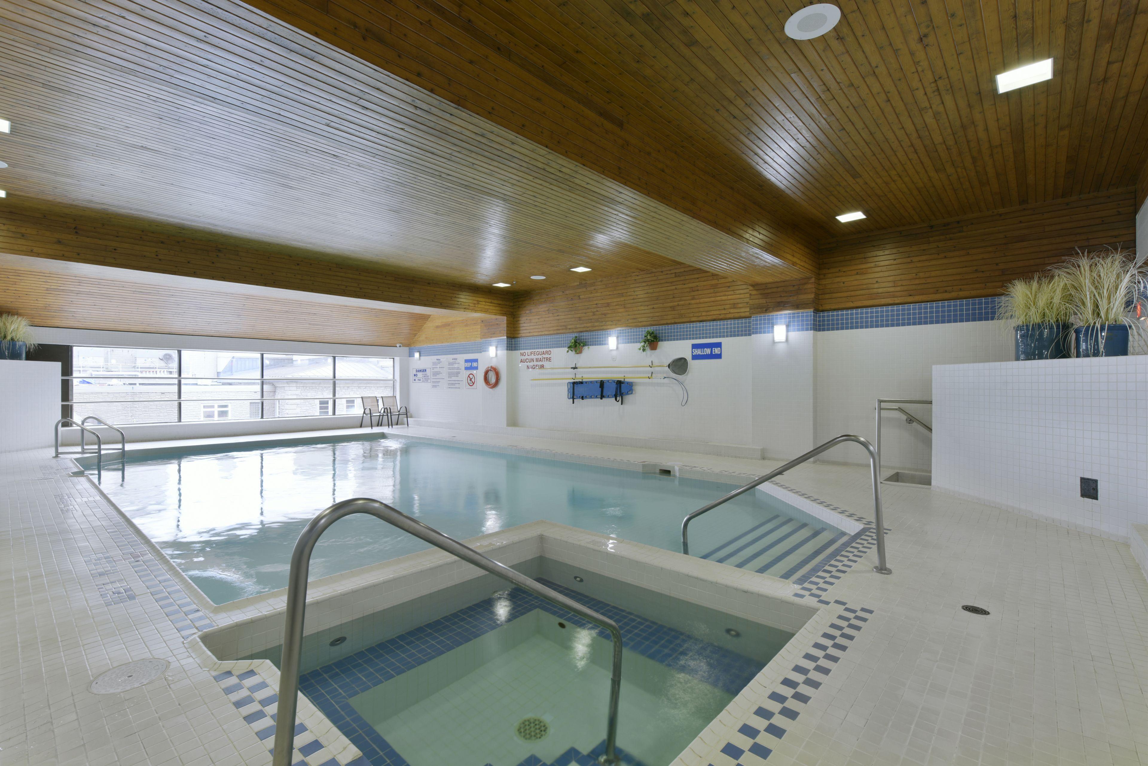 Hotel Doubletree By Hilton Downtown 4*