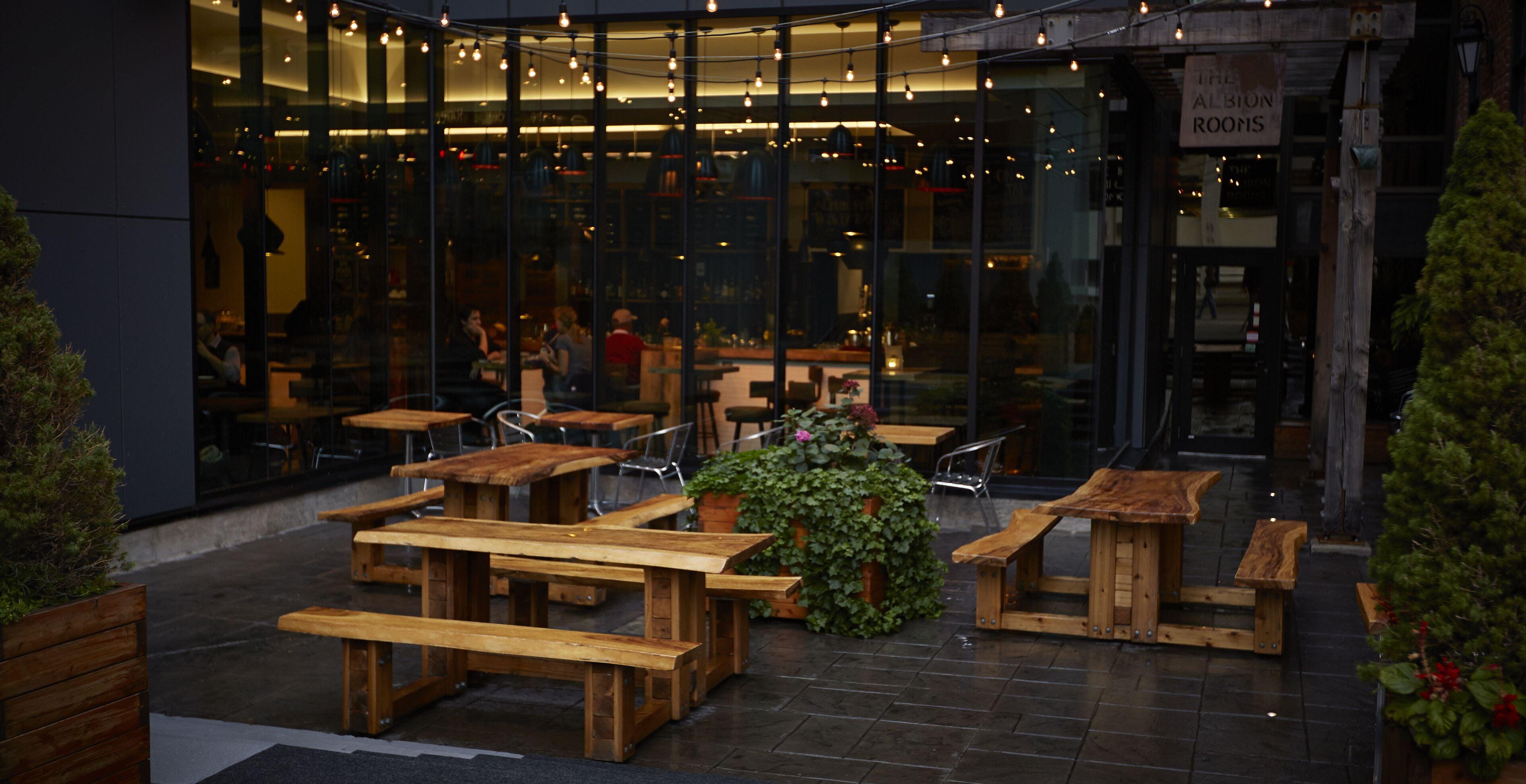 Doubletree By Hilton Downtown 4*