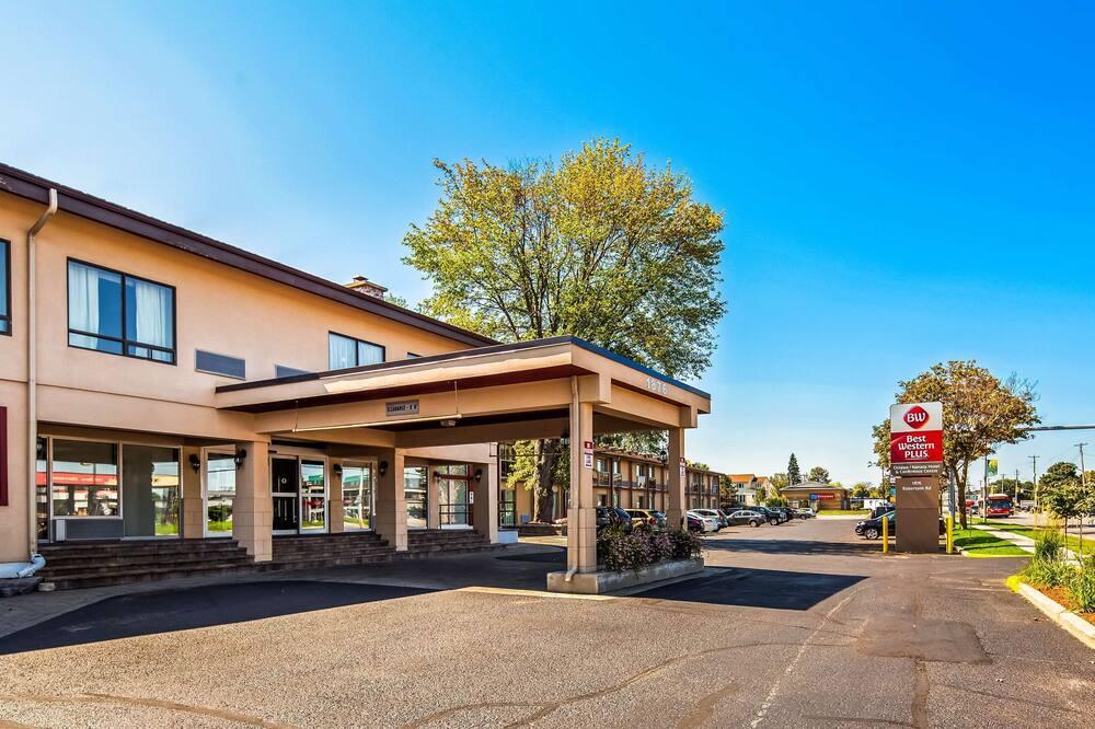 Western Kanata And Conference Centre