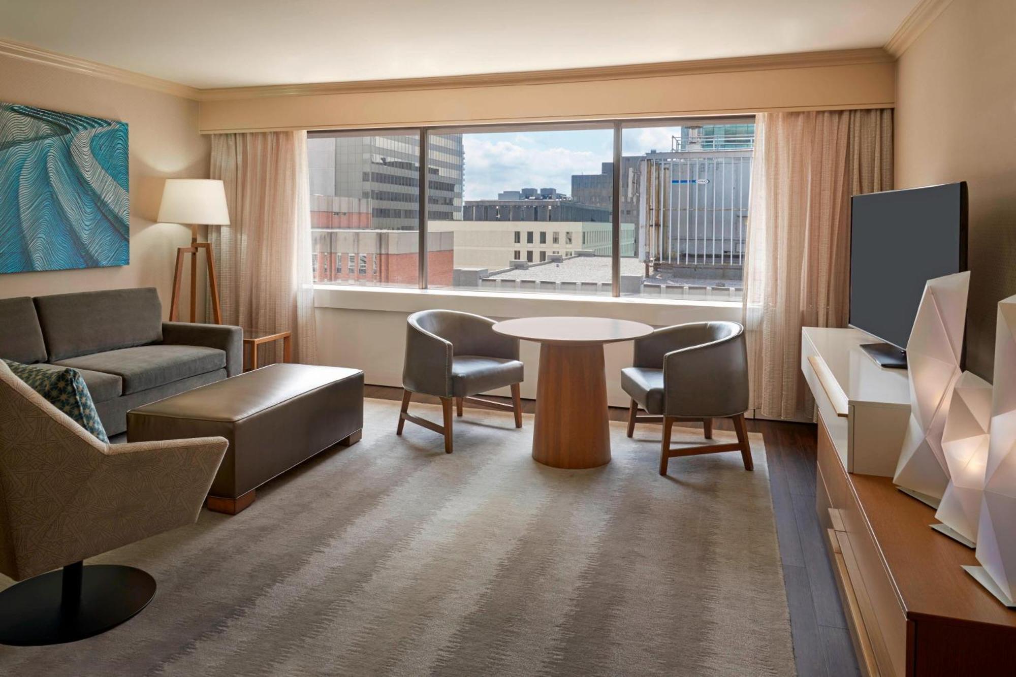 Sheraton Hotel 4*