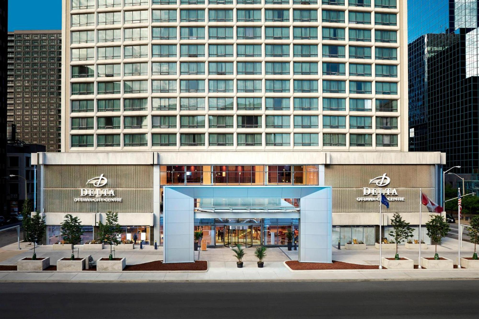 Hotel Delta By Marriott Centre 4*