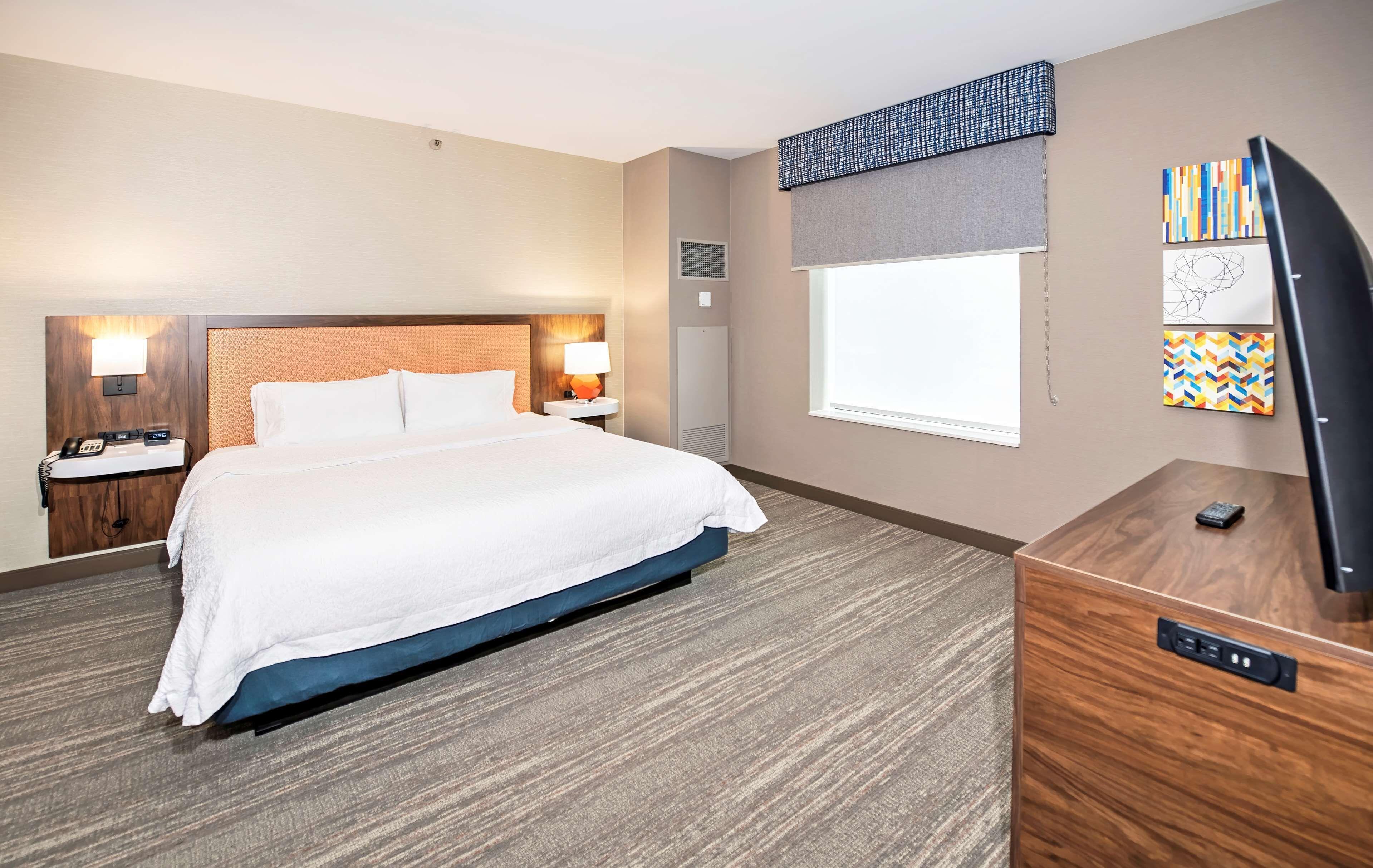 Hampton By Hilton 3*